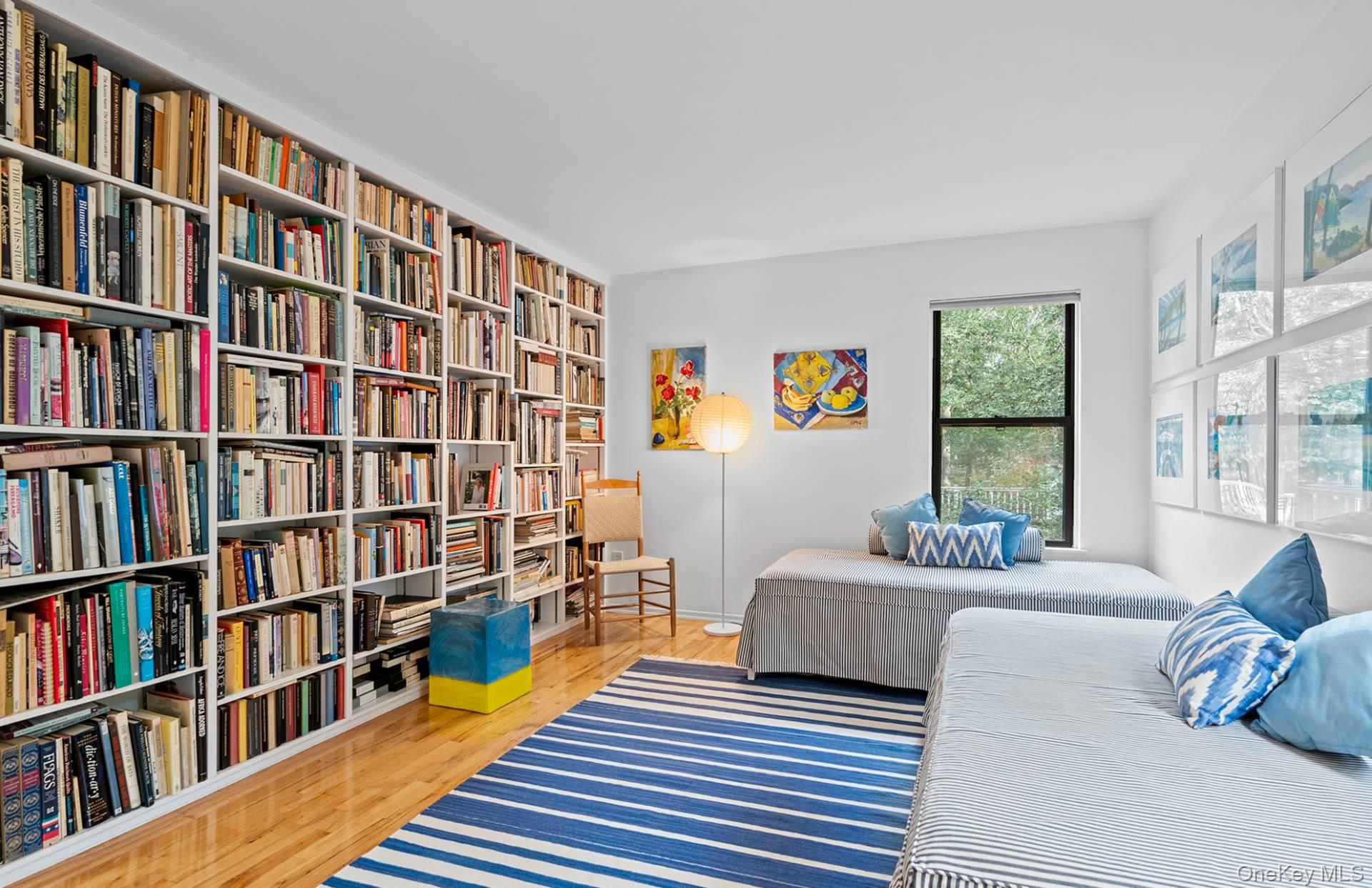 12 Todd Drive, East Hampton, NY 11937