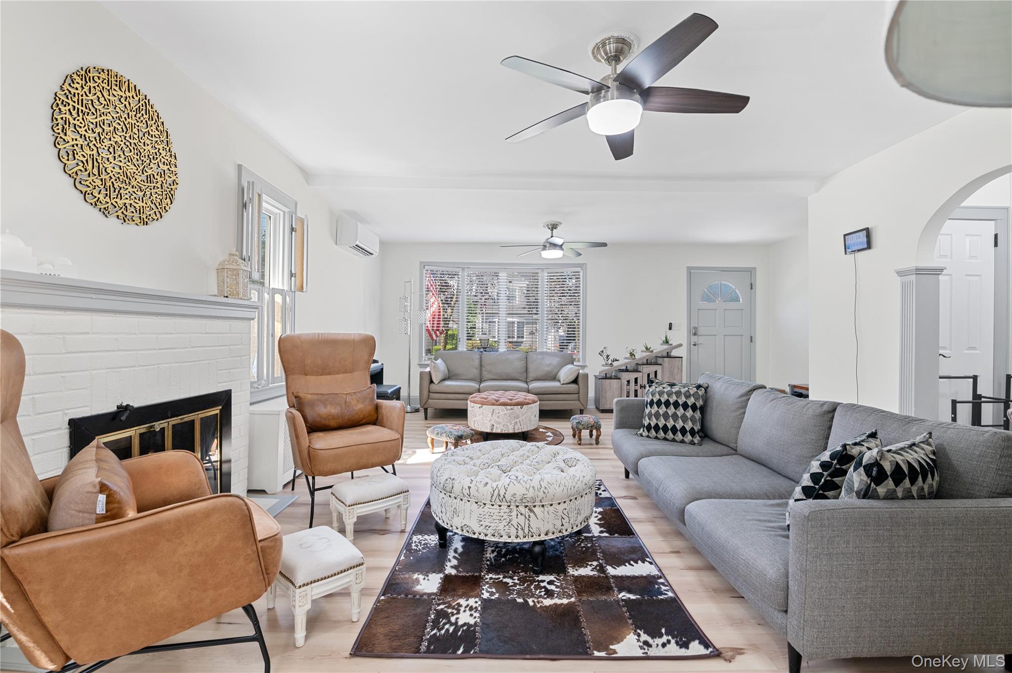 408 Wellington Road, Mineola, NY 11501