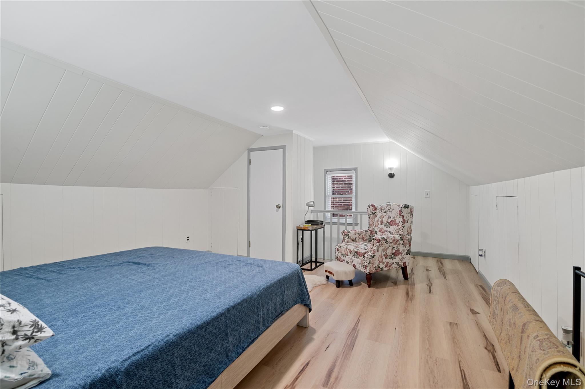 408 Wellington Road, Mineola, NY 11501