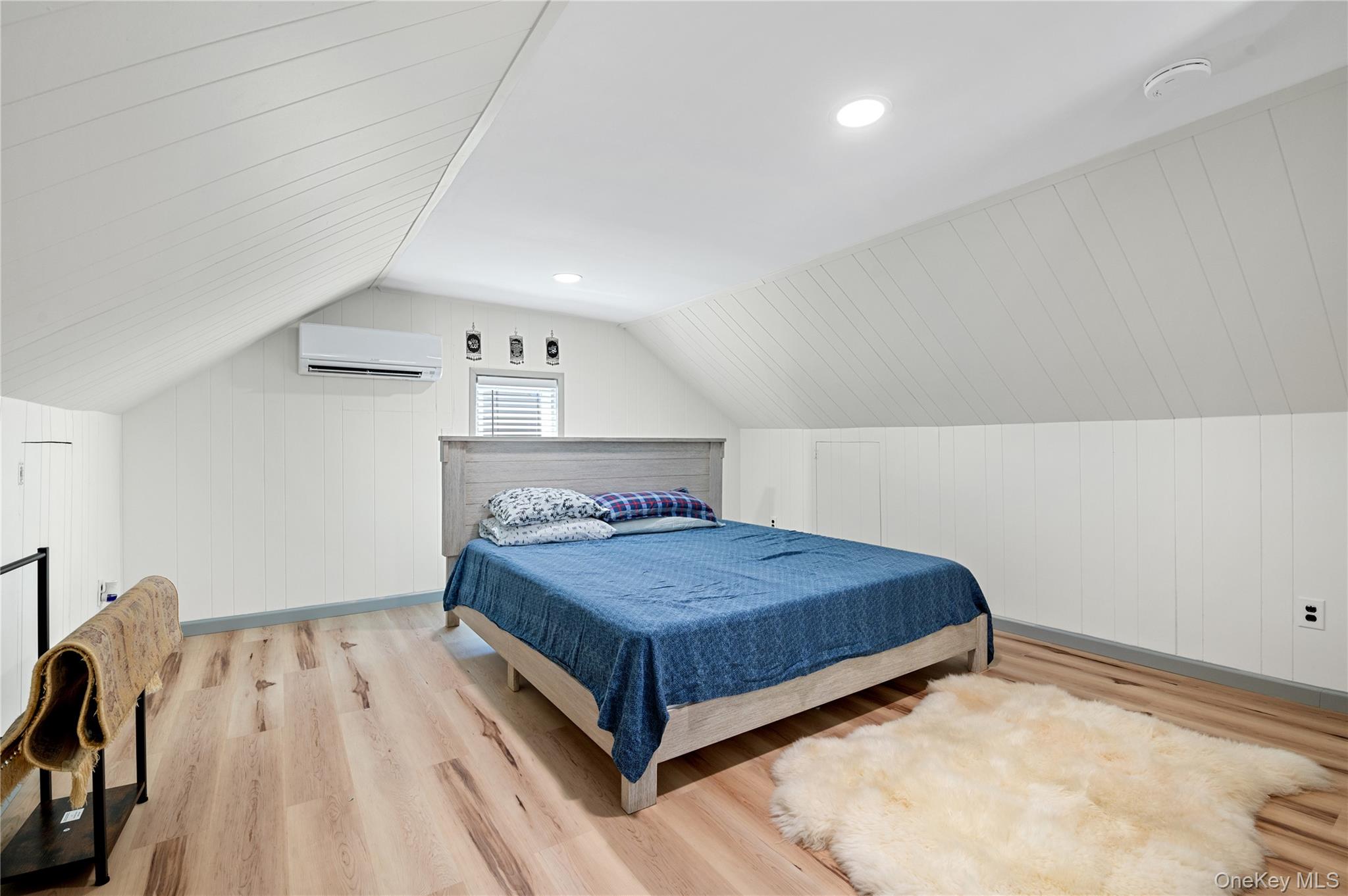 408 Wellington Road, Mineola, NY 11501