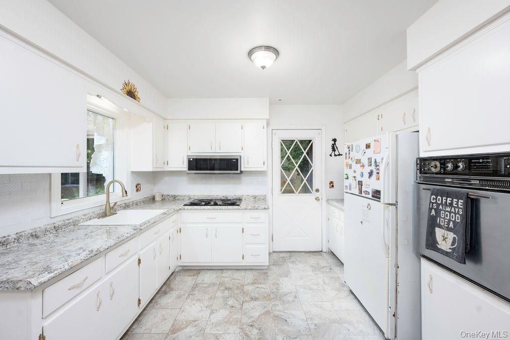 46 Waring Road, Newburgh, NY 12550