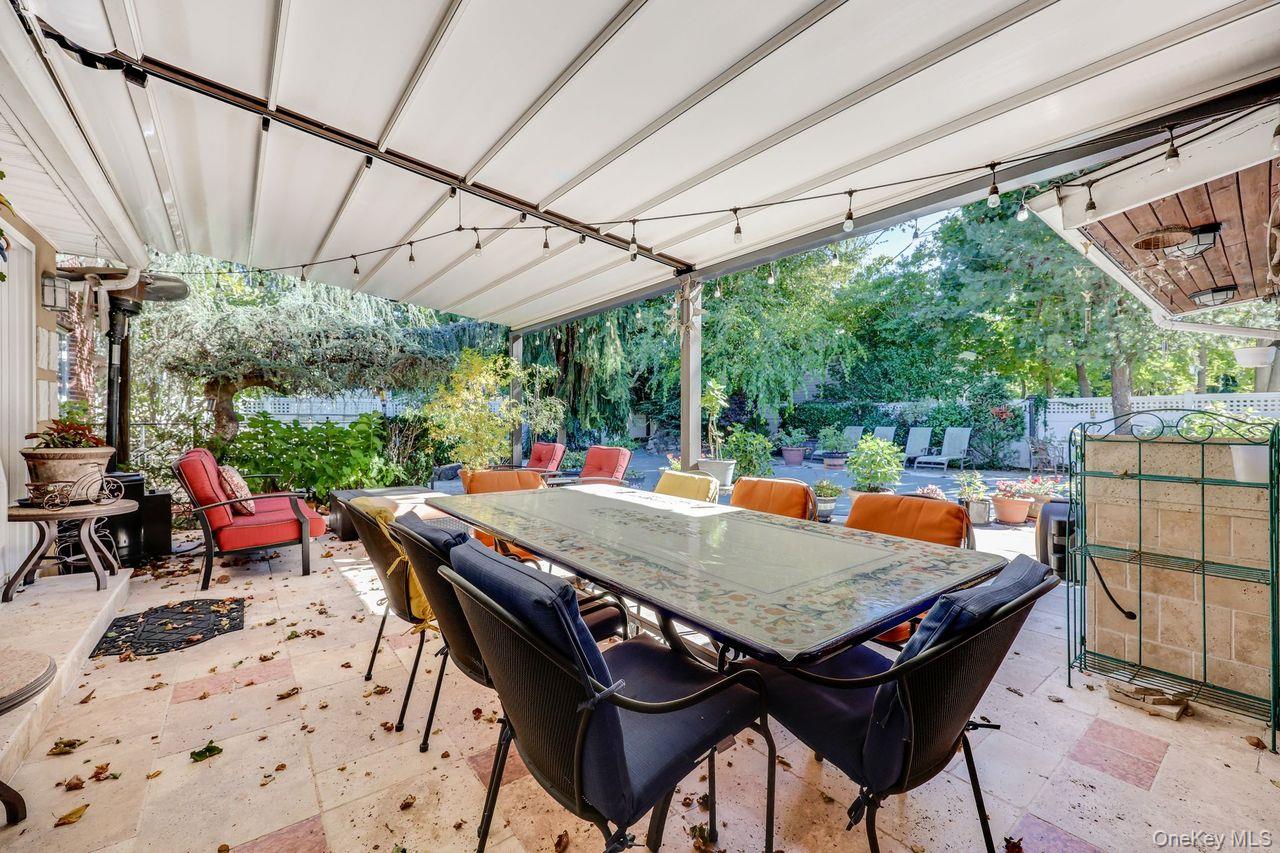 101 Harold Road, Woodmere, NY 11598