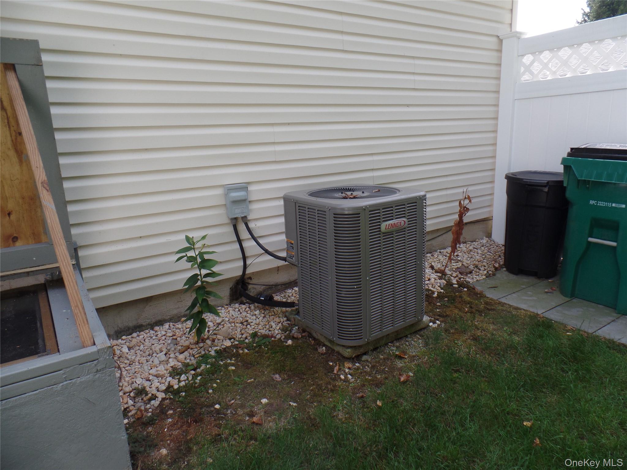 87 Vero, Poughkeepsie, NY 12603