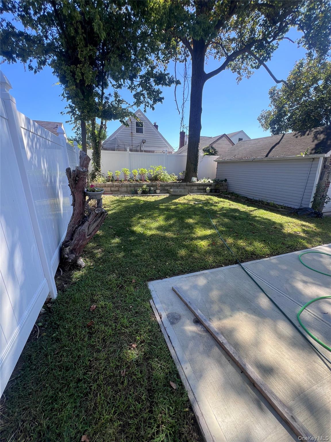 44 Frank Street, Valley Stream, NY 11580