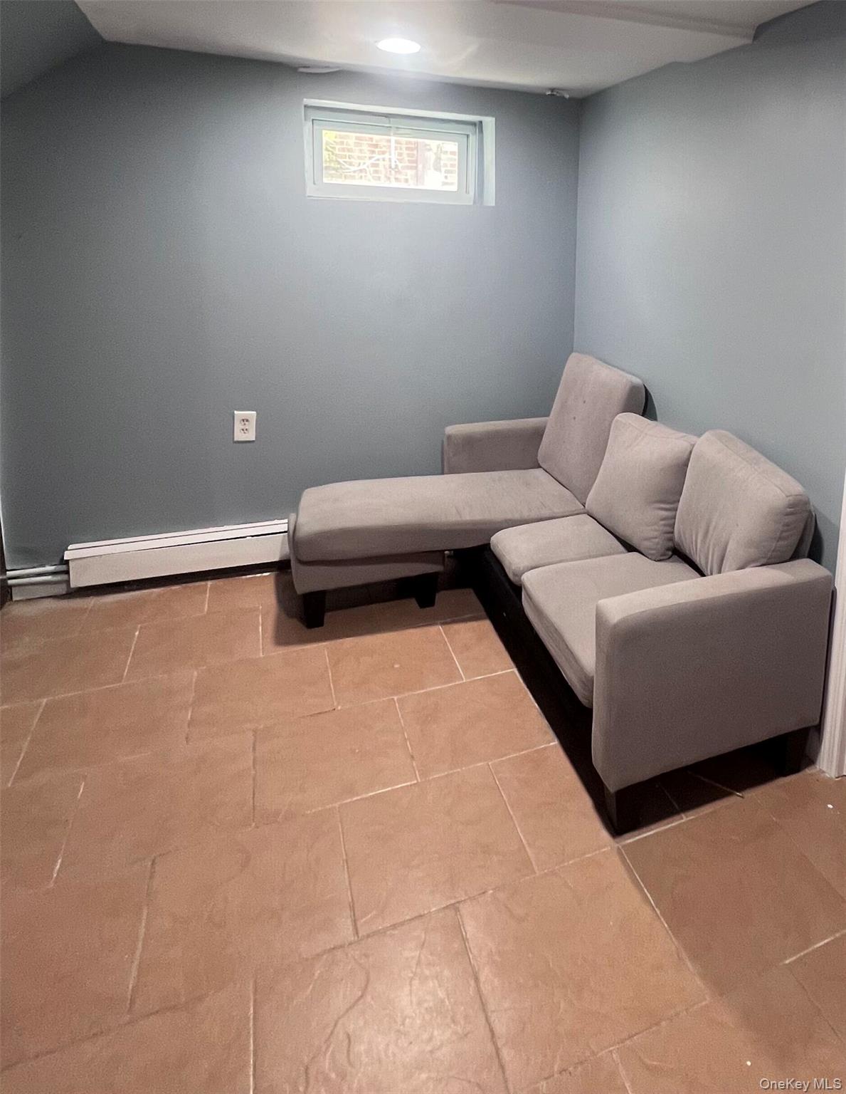 44 Frank Street, Valley Stream, NY 11580