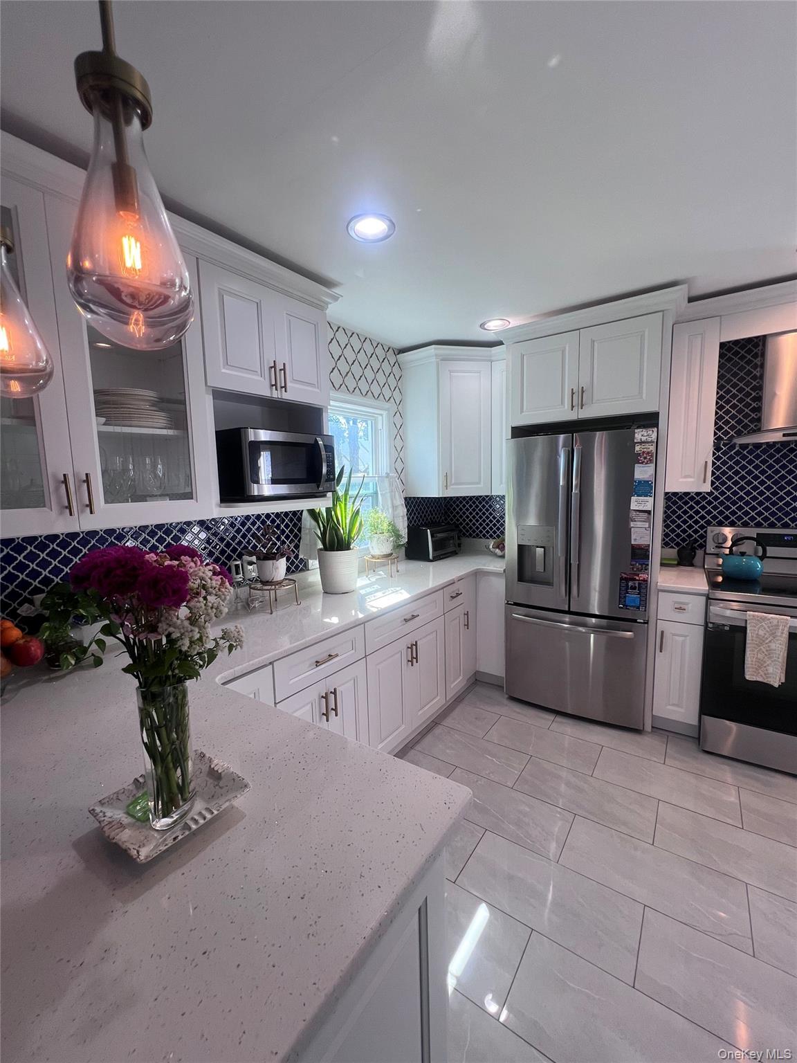 44 Frank Street, Valley Stream, NY 11580