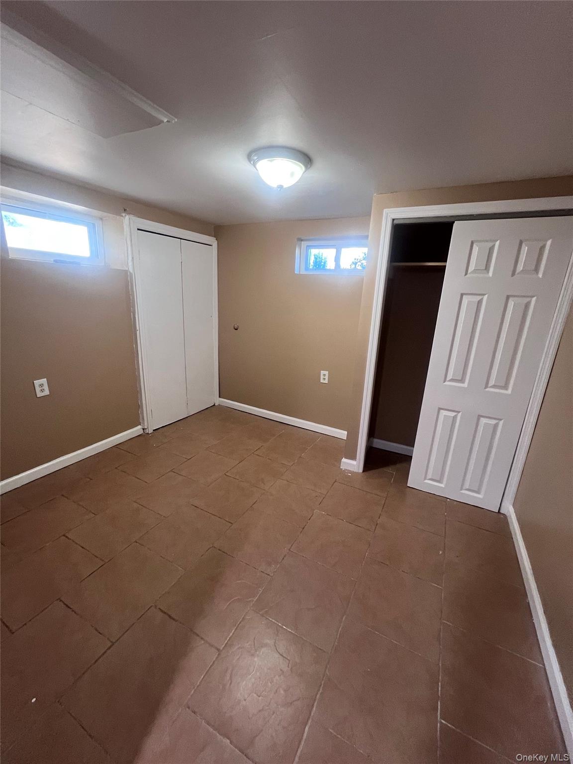 44 Frank Street, Valley Stream, NY 11580