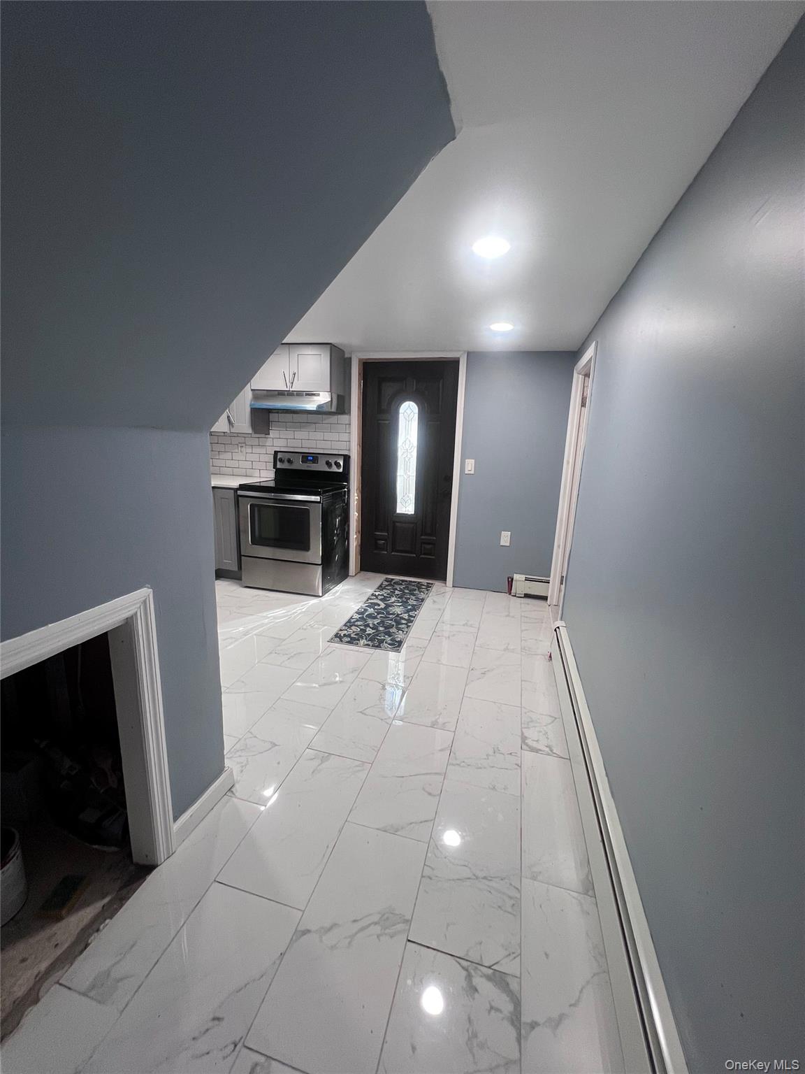 44 Frank Street, Valley Stream, NY 11580