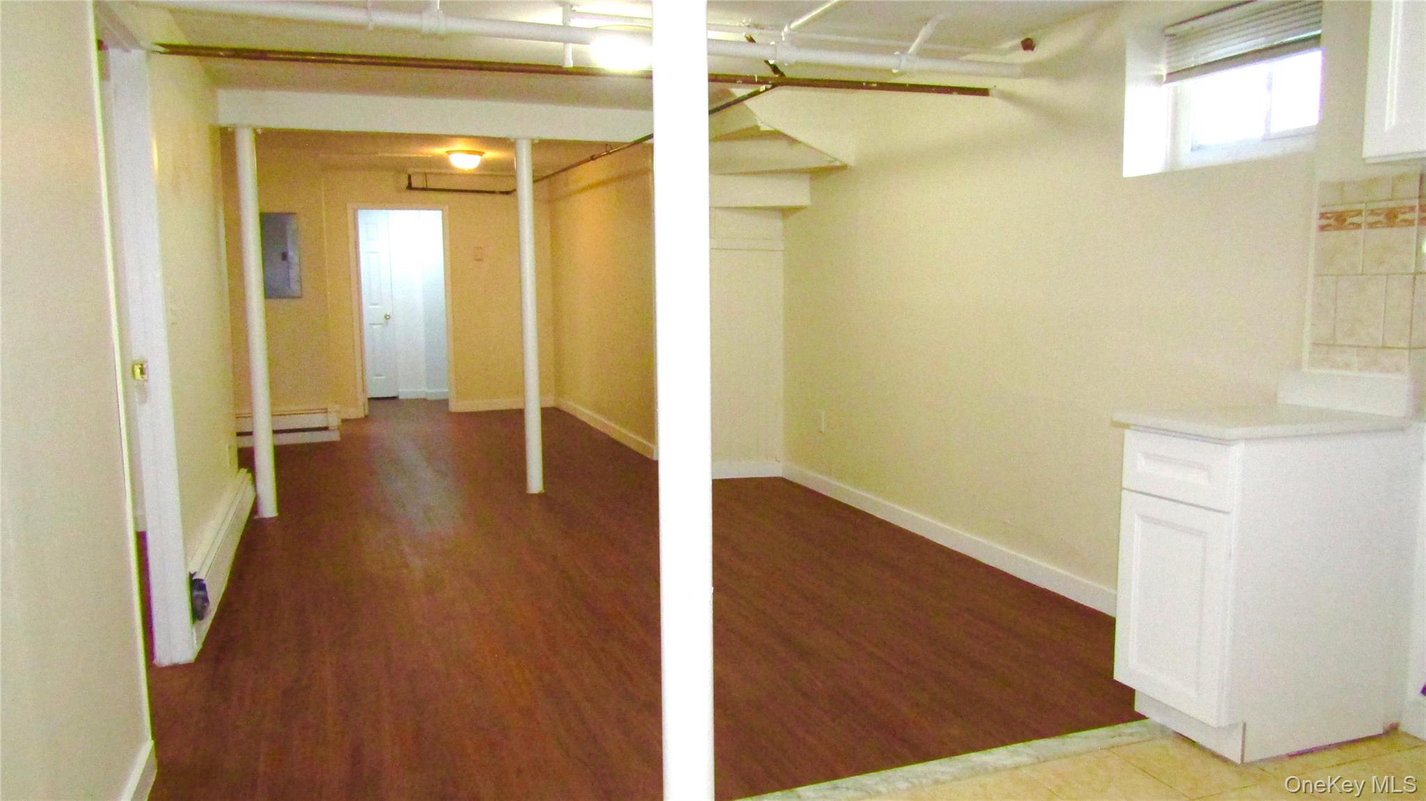 10411 200th Street, Saint Albans, NY 11412