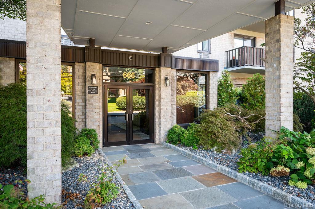 666 Pelham Road # 4J, New Rochelle, NY 10805