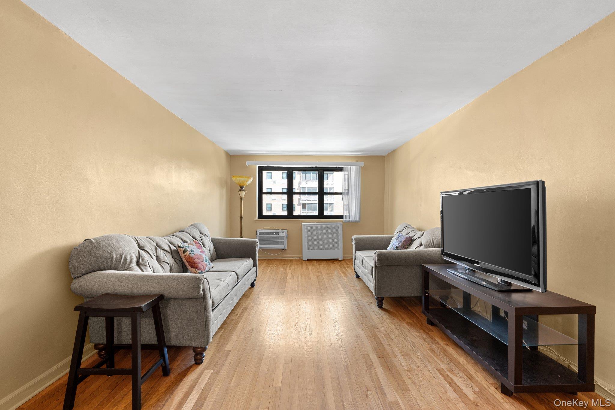 88-25 155 Avenue # 2B, Howard Beach, NY 11414