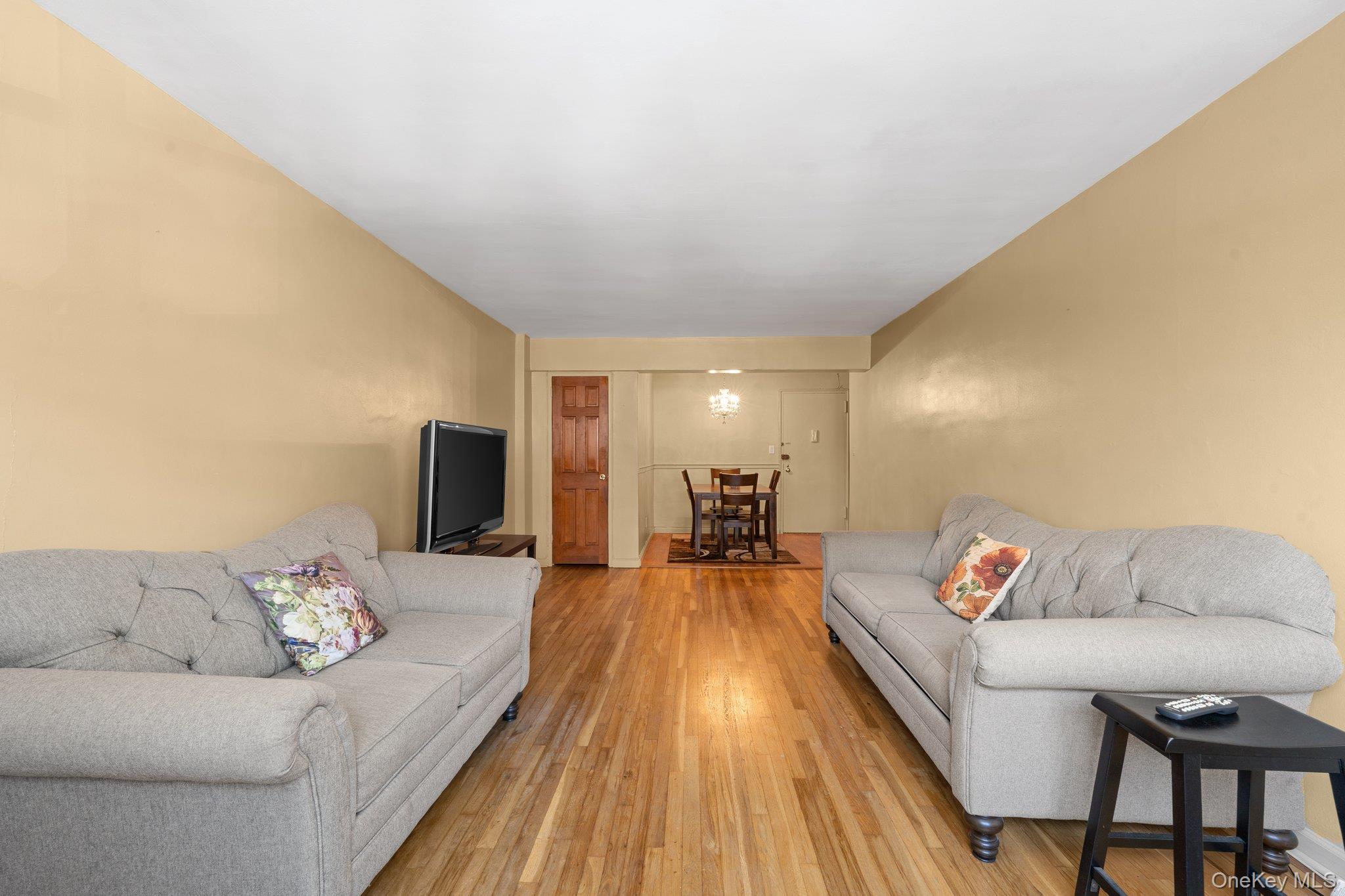 88-25 155 Avenue # 2B, Howard Beach, NY 11414