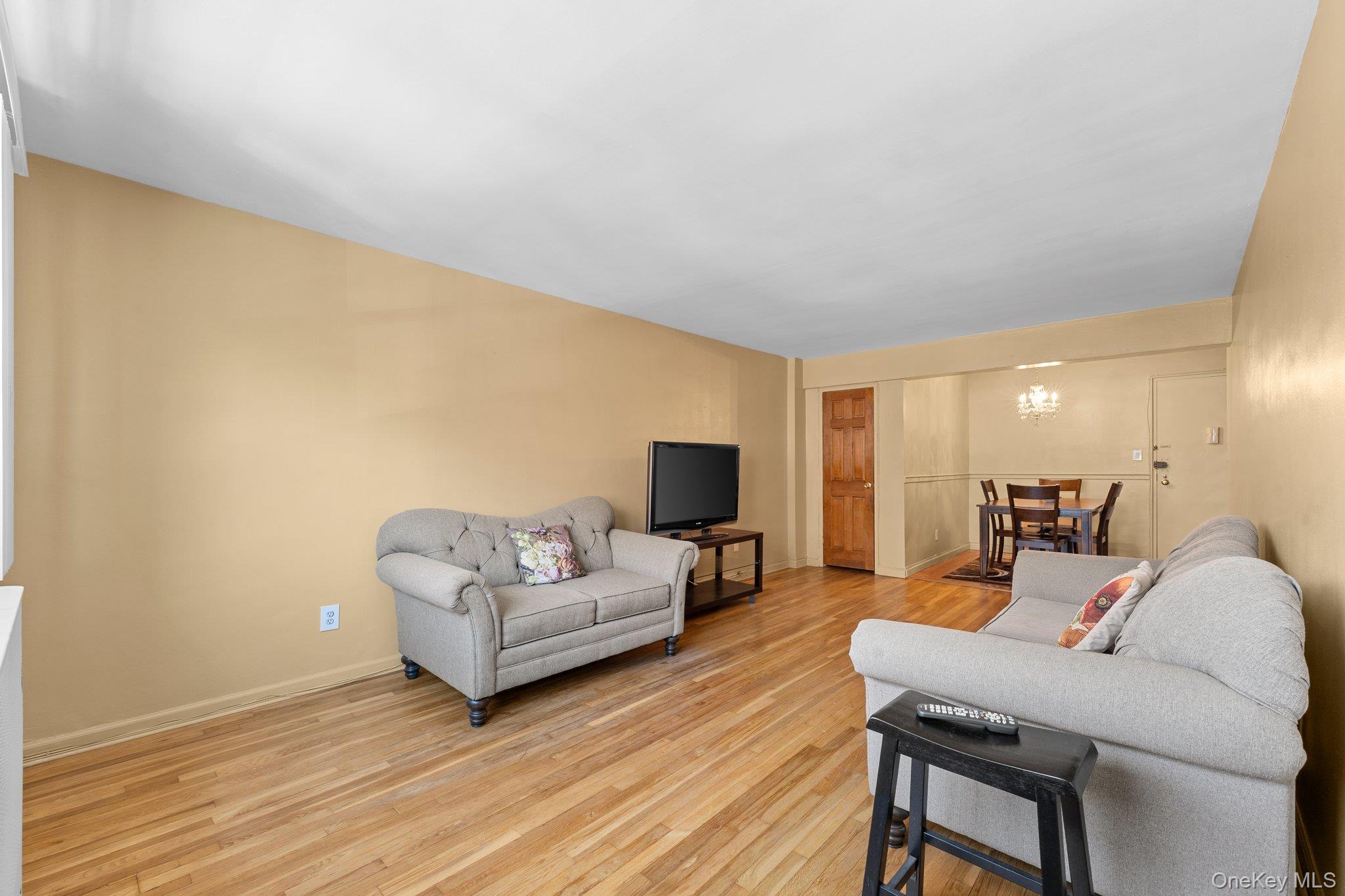 88-25 155 Avenue # 2B, Howard Beach, NY 11414