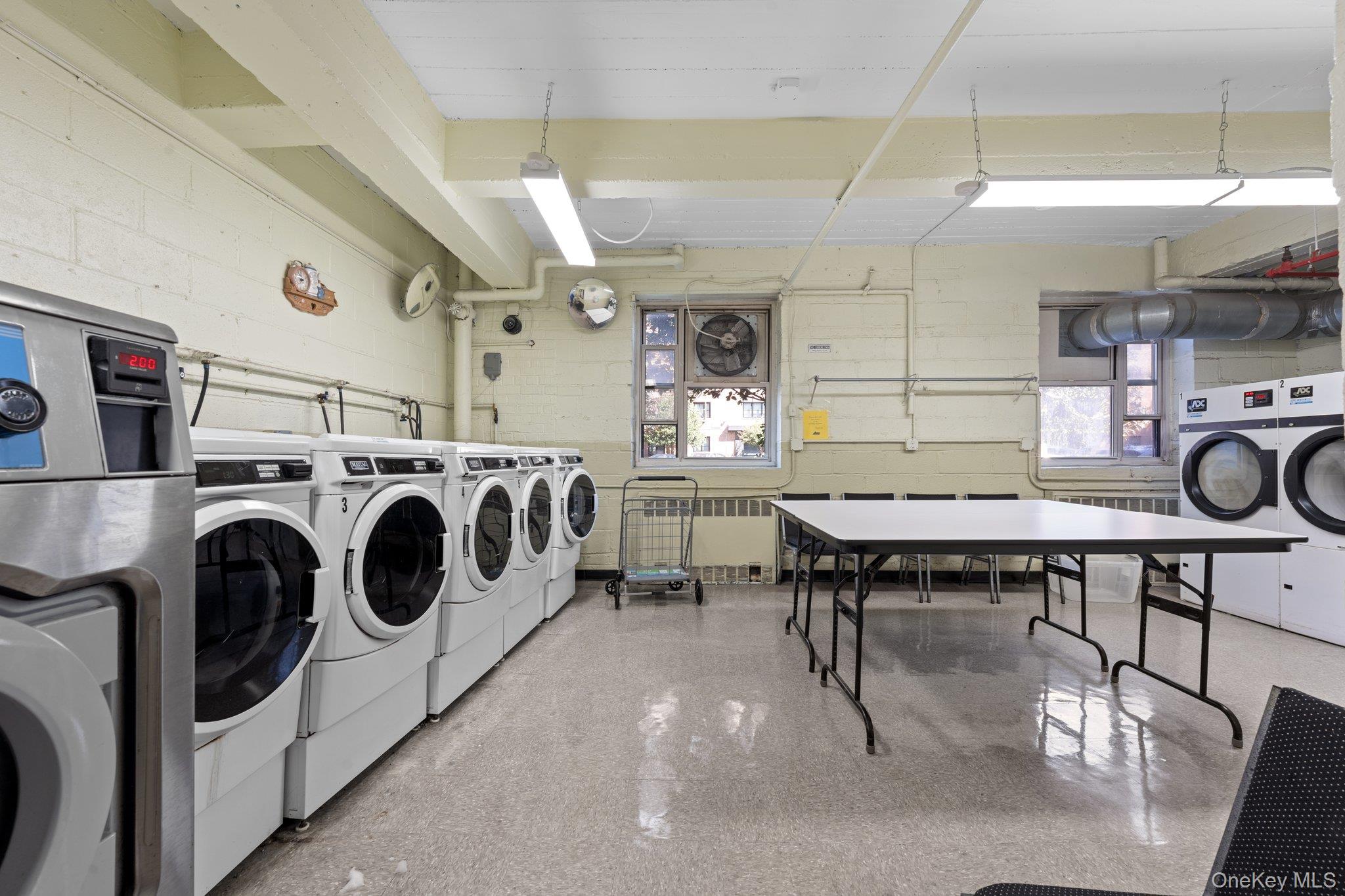 88-25 155 Avenue # 2B, Howard Beach, NY 11414