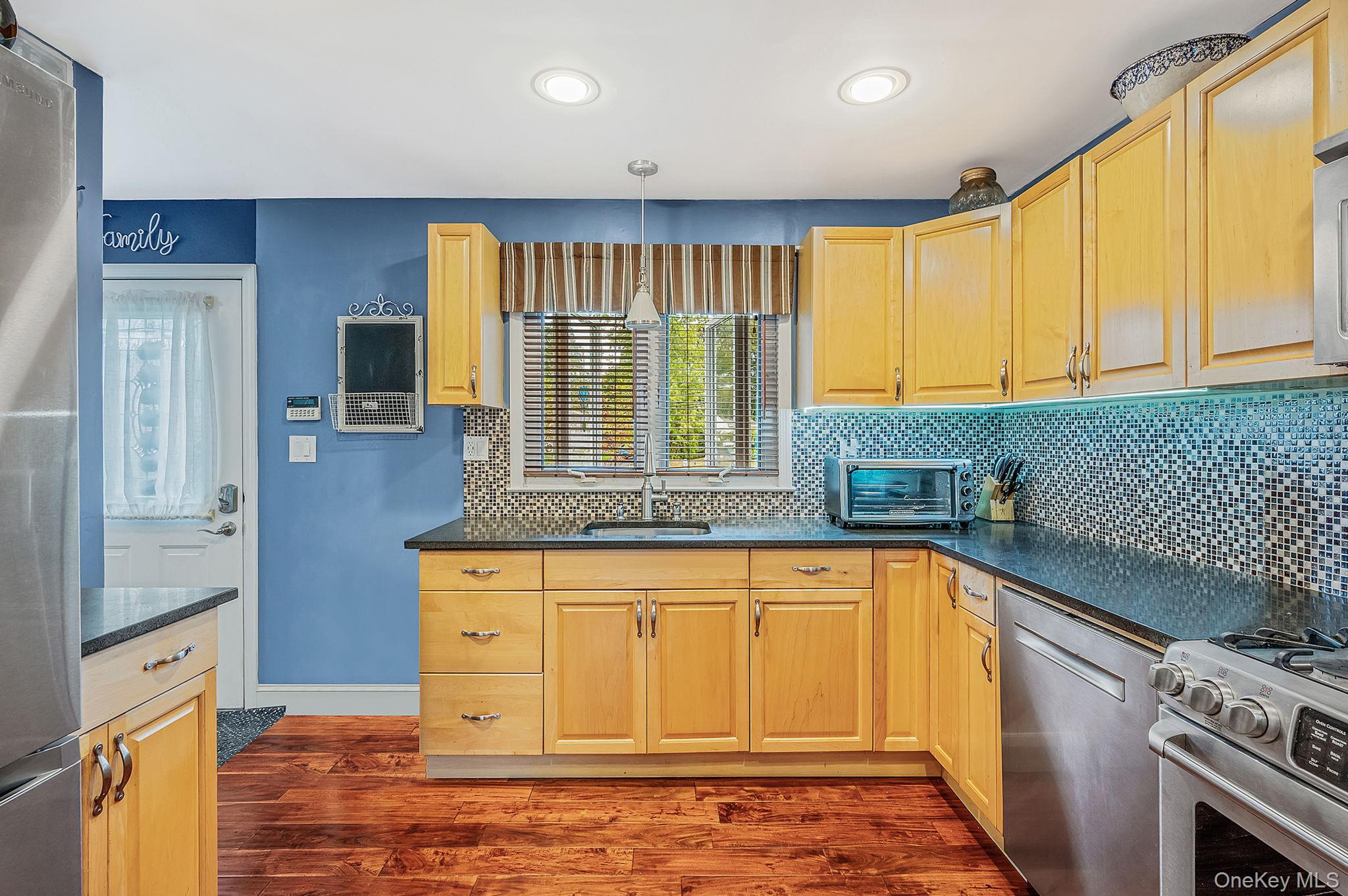 63 Sherwood Drive, East Islip, NY 11730