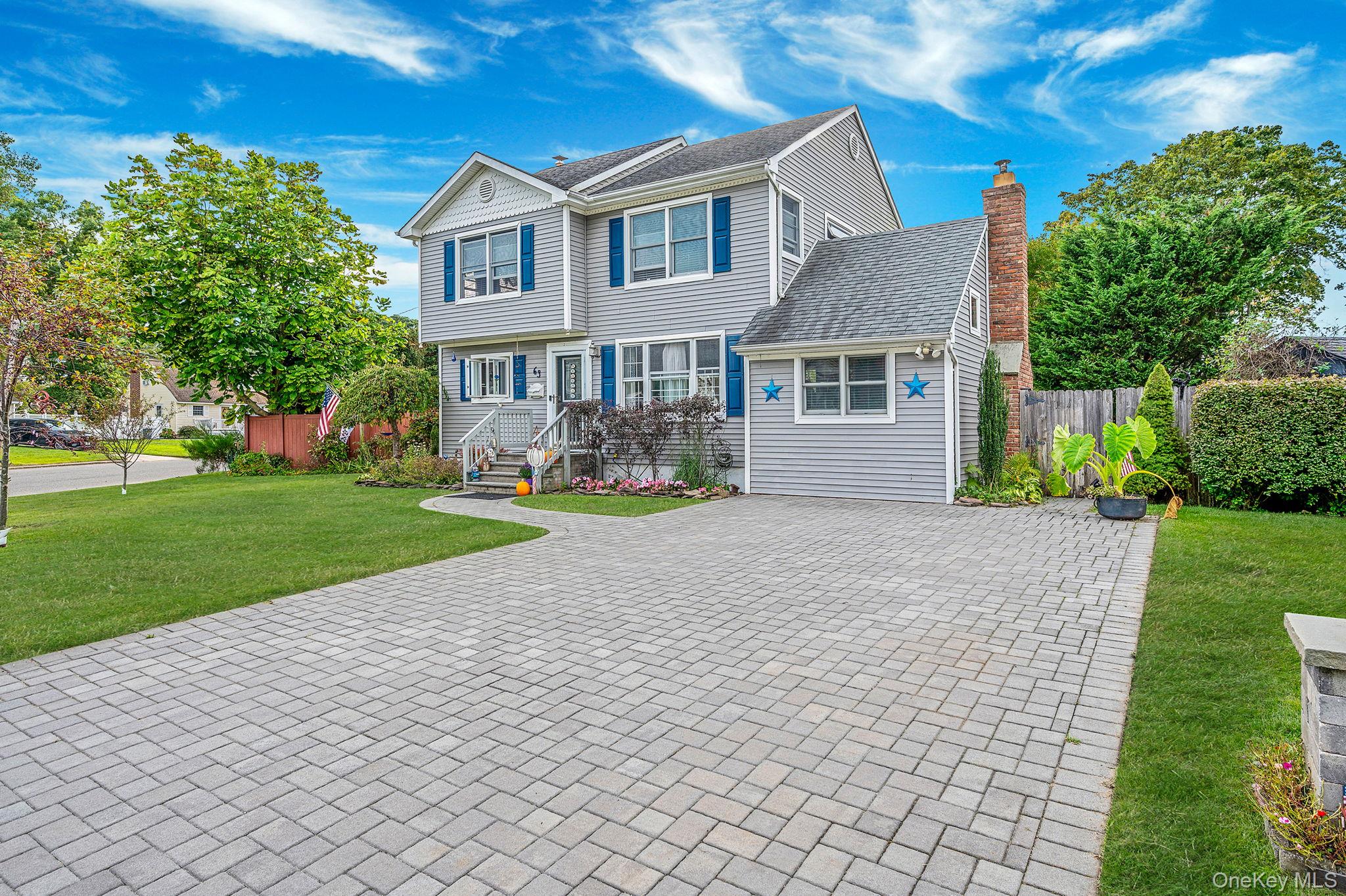 63 Sherwood Drive, East Islip, NY 11730