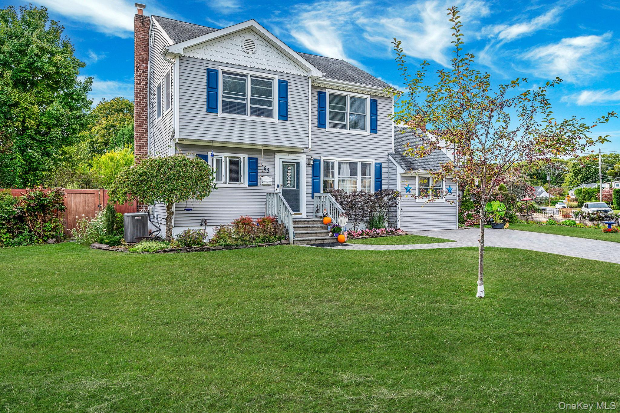 63 Sherwood Drive, East Islip, NY 11730