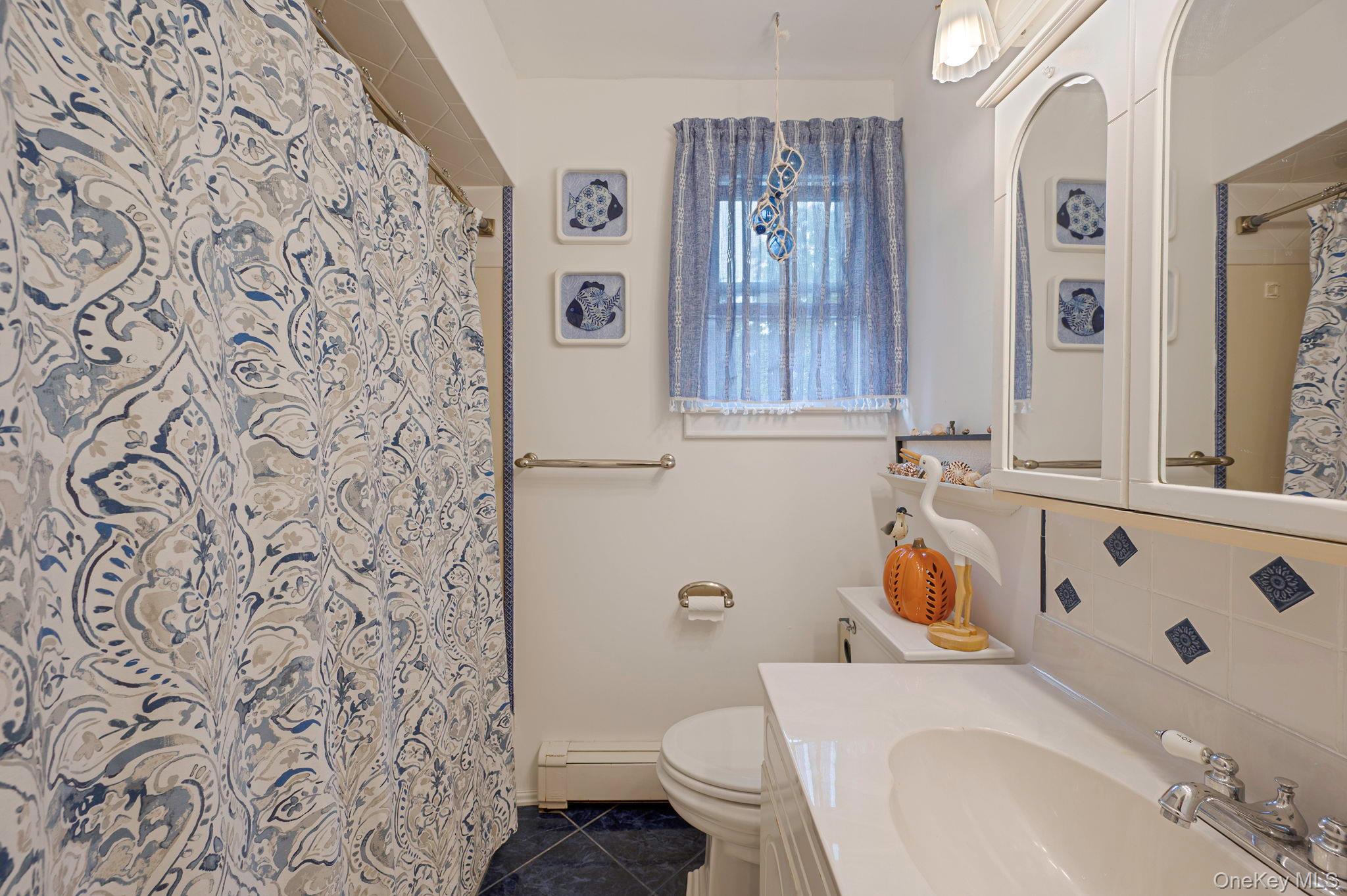 63 Sherwood Drive, East Islip, NY 11730