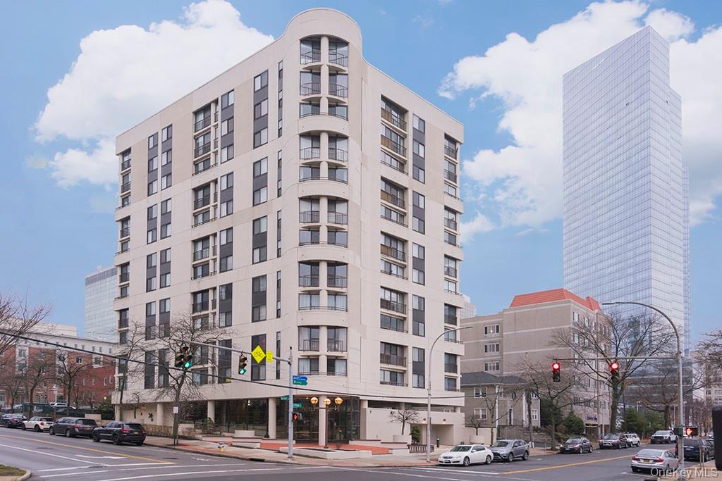 10 Cottage Place # 4F, White Plains, NY 10601