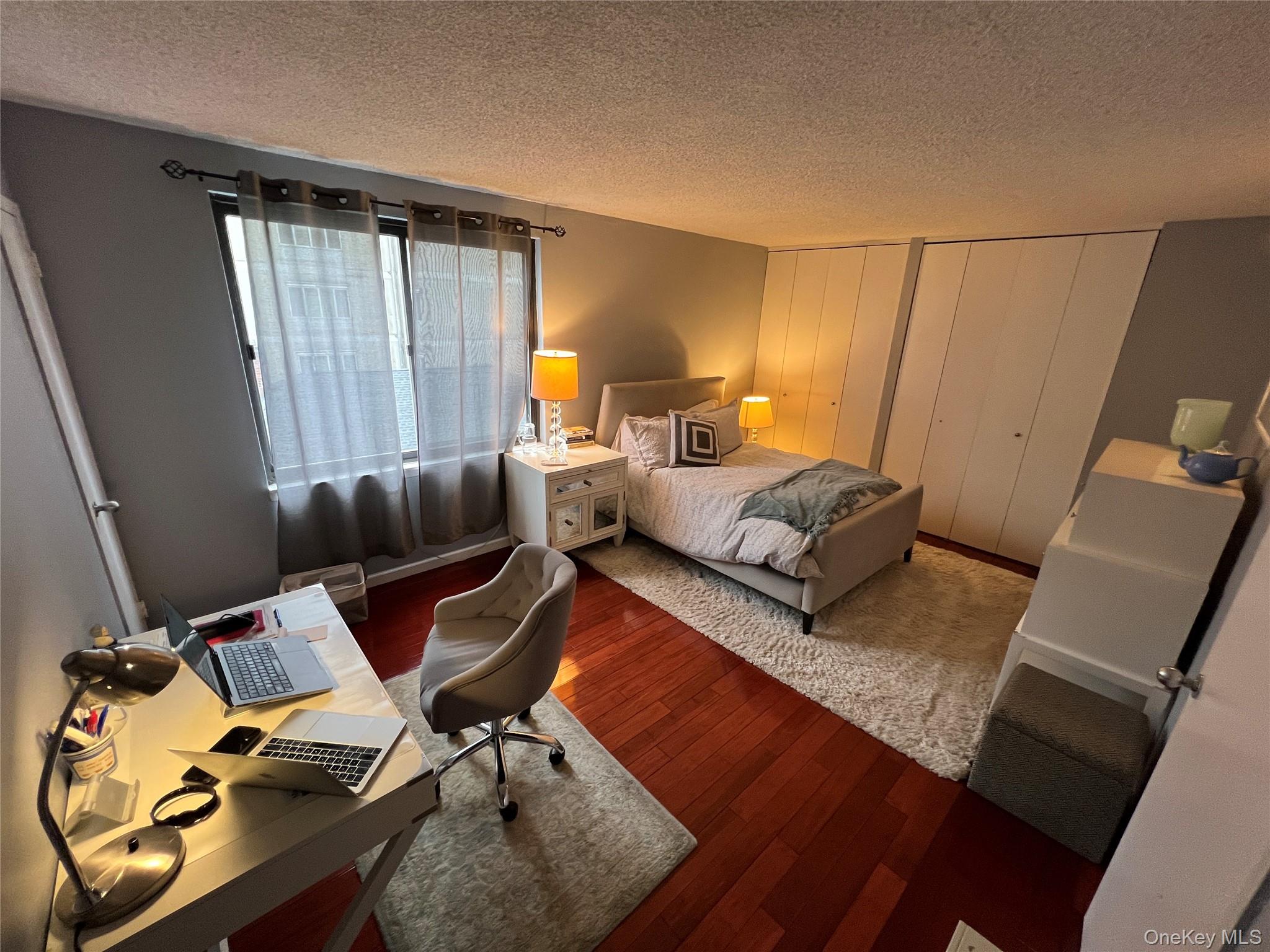 10 Cottage Place # 4F, White Plains, NY 10601