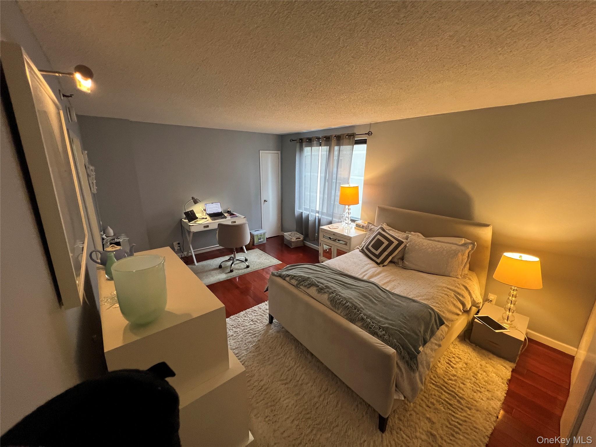 10 Cottage Place # 4F, White Plains, NY 10601