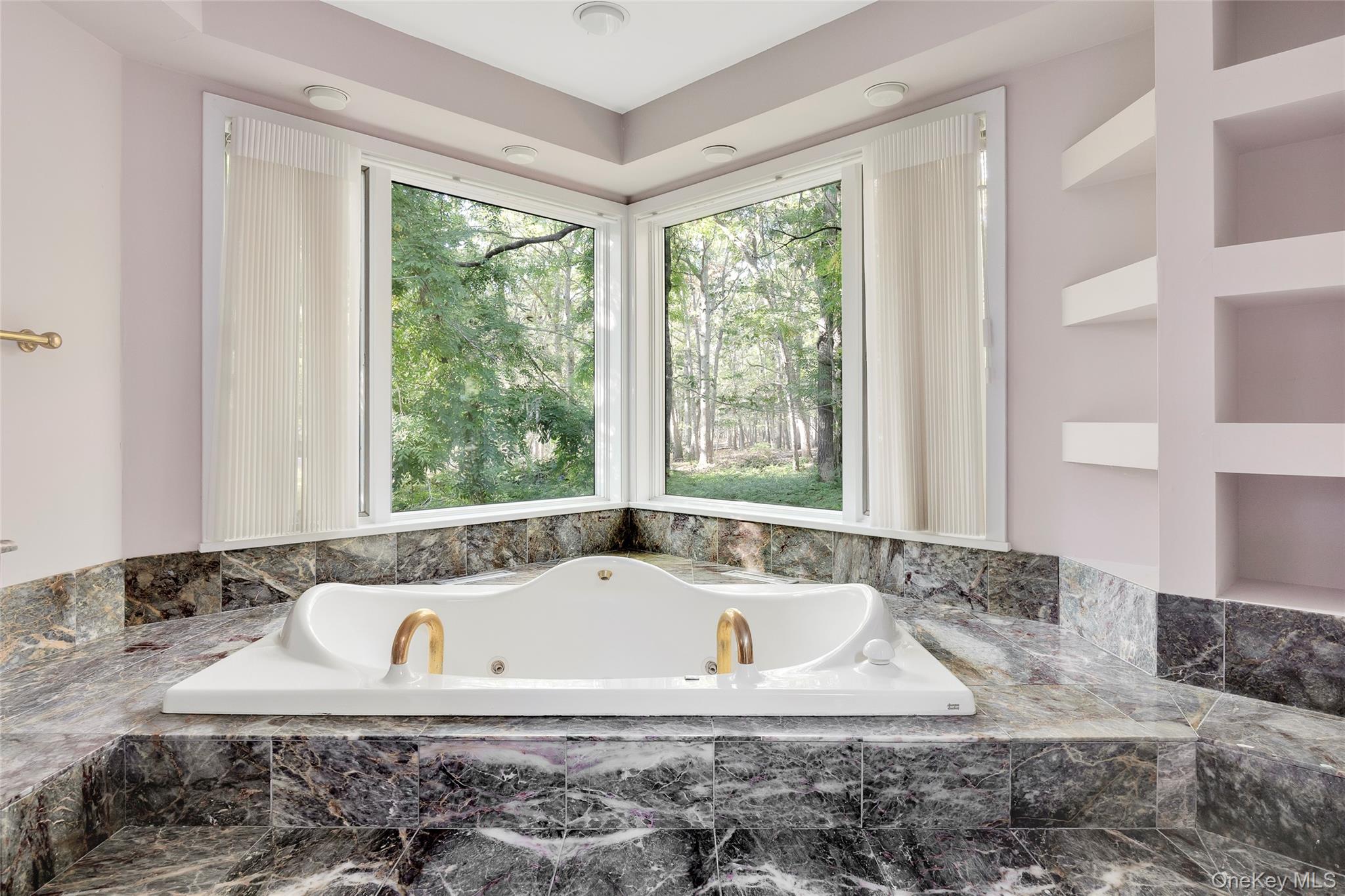 251 Town Lane, Amagansett, NY 11930