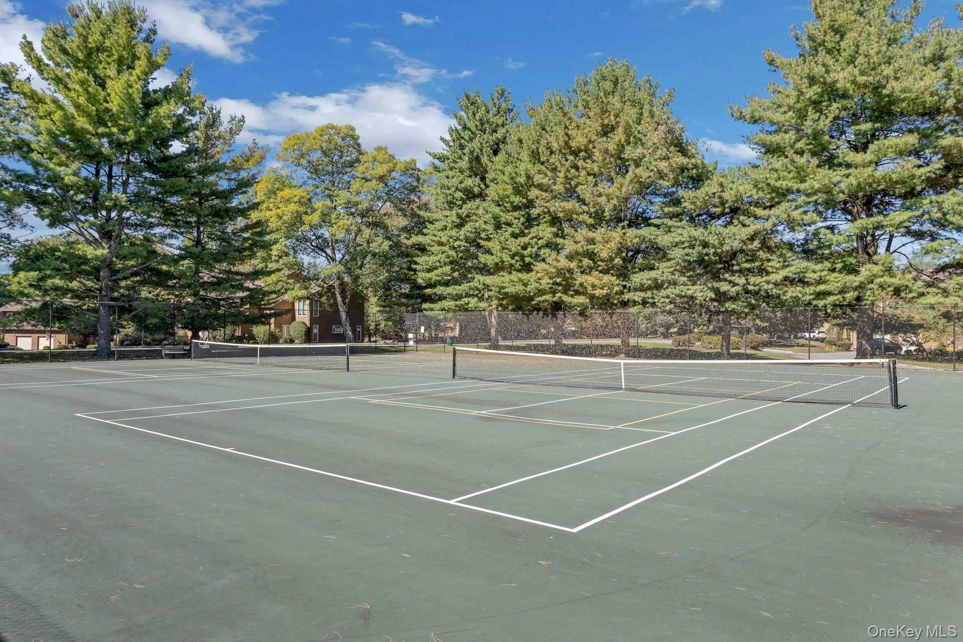 13 Acorn Lane, Yorktown Heights, NY 10598