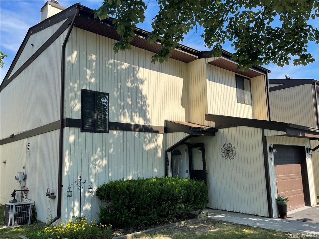 6 Charlotte Mews, Middletown, NY 10940