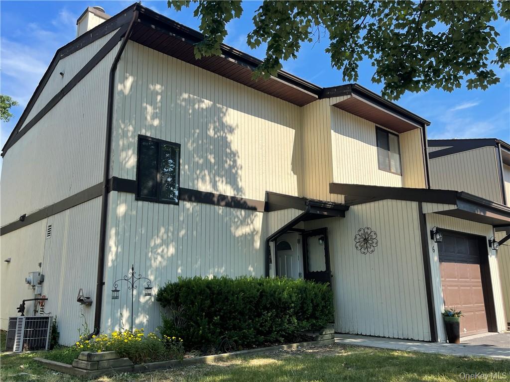 6 Charlotte Mews, Middletown, NY 10940