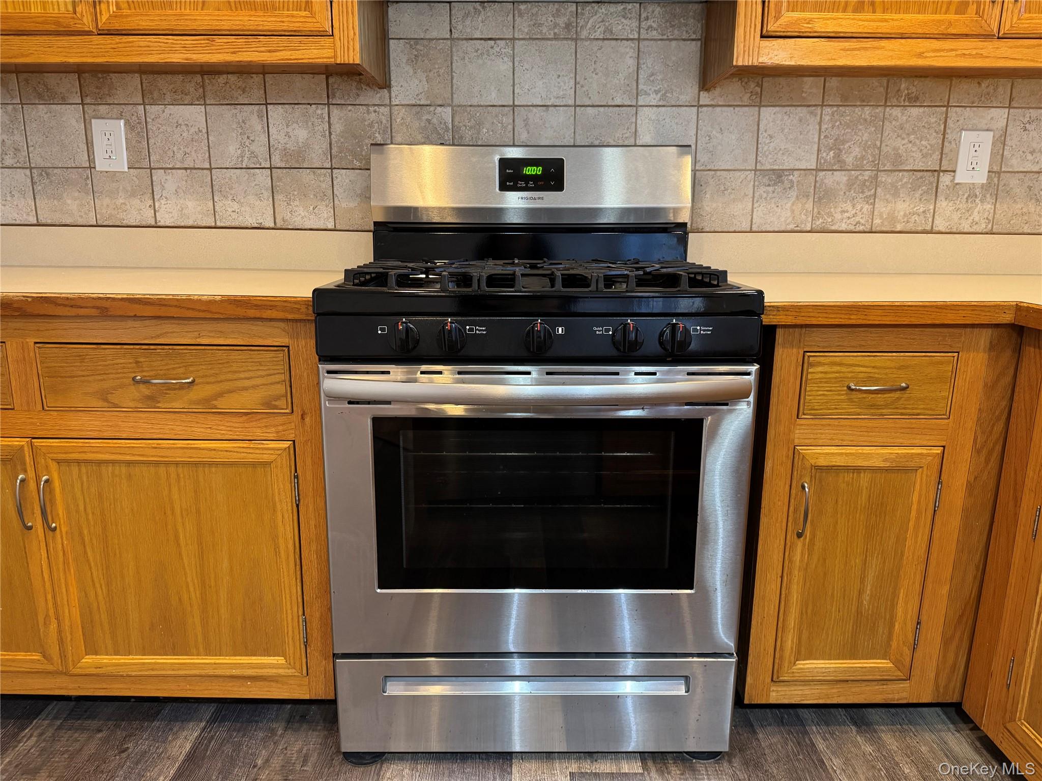 6 Charlotte Mews, Middletown, NY 10940