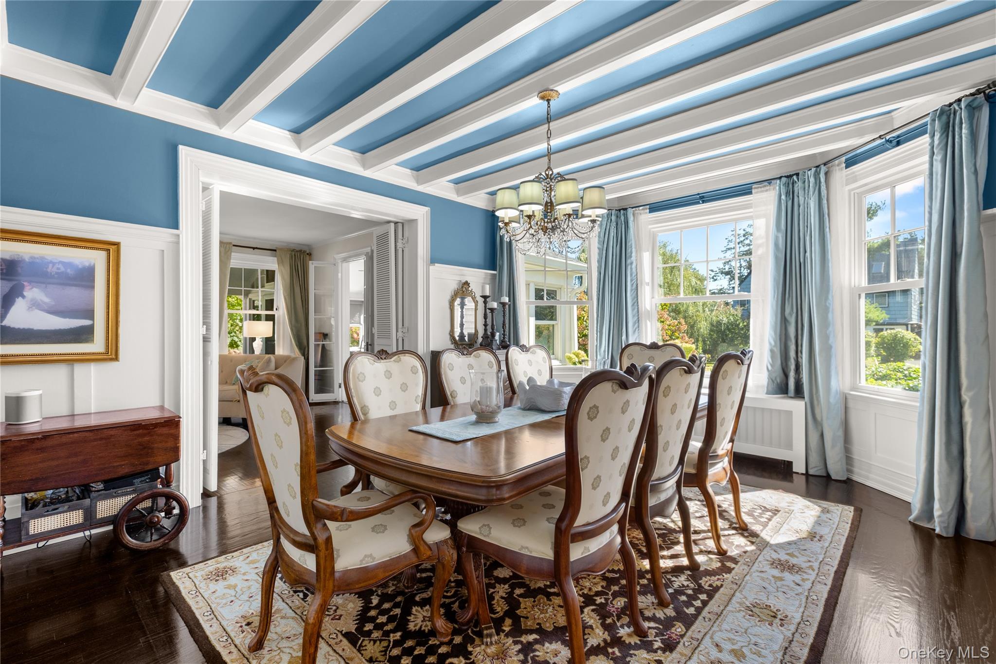 28 S Montgomery Avenue, Bay Shore, NY 11706