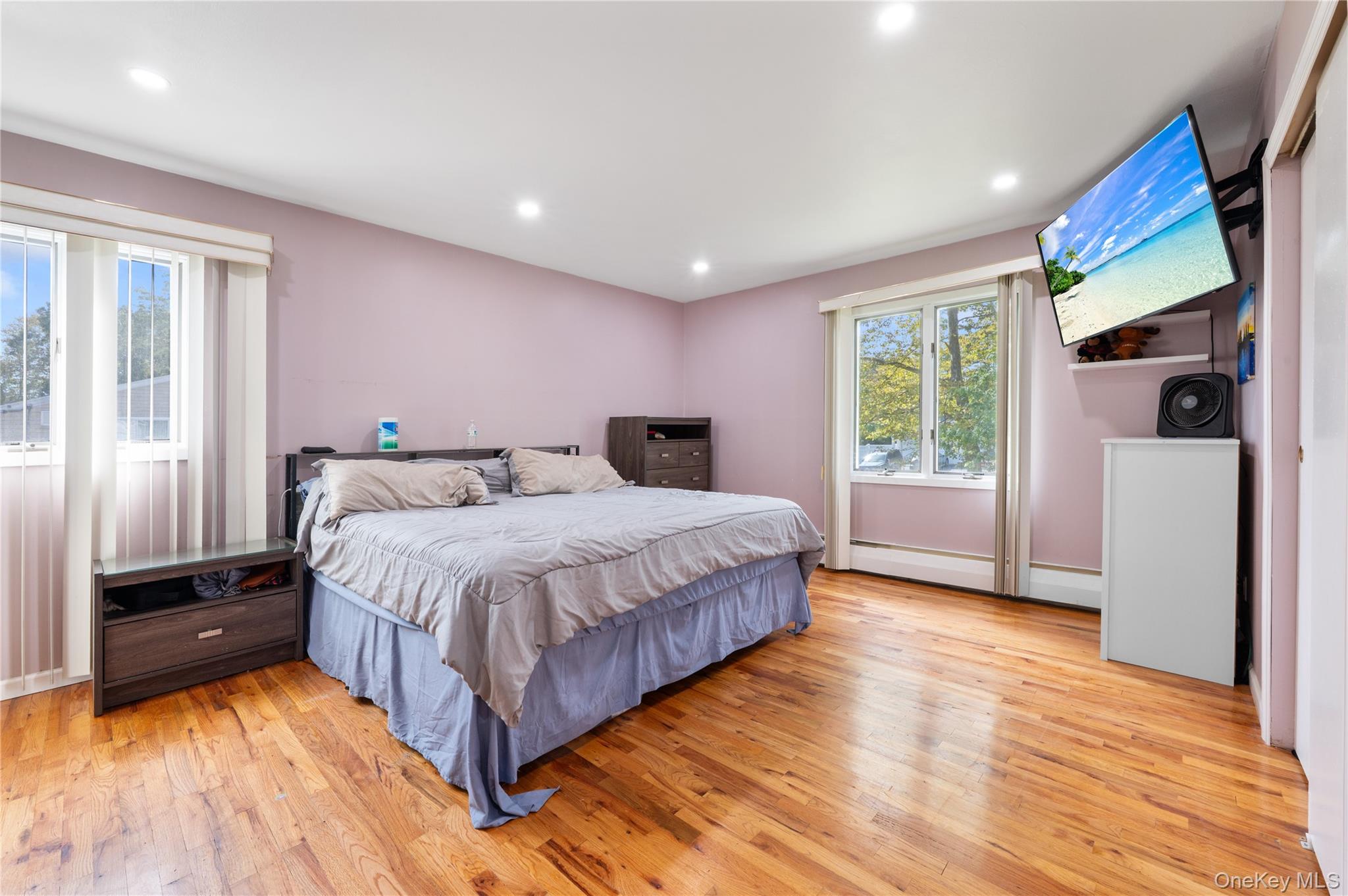 5 Canterbury Drive, Coram, NY 11727