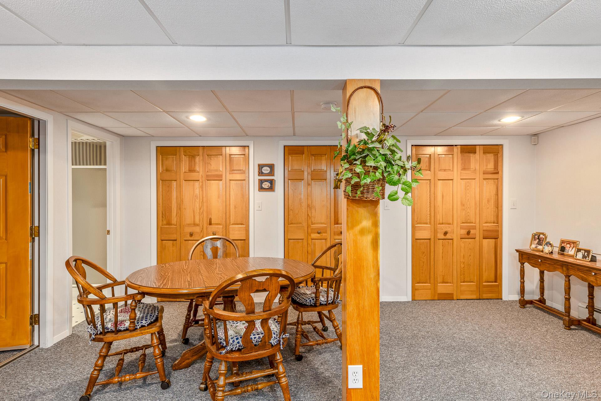 1 Christa Court, Lake Grove, NY 11755