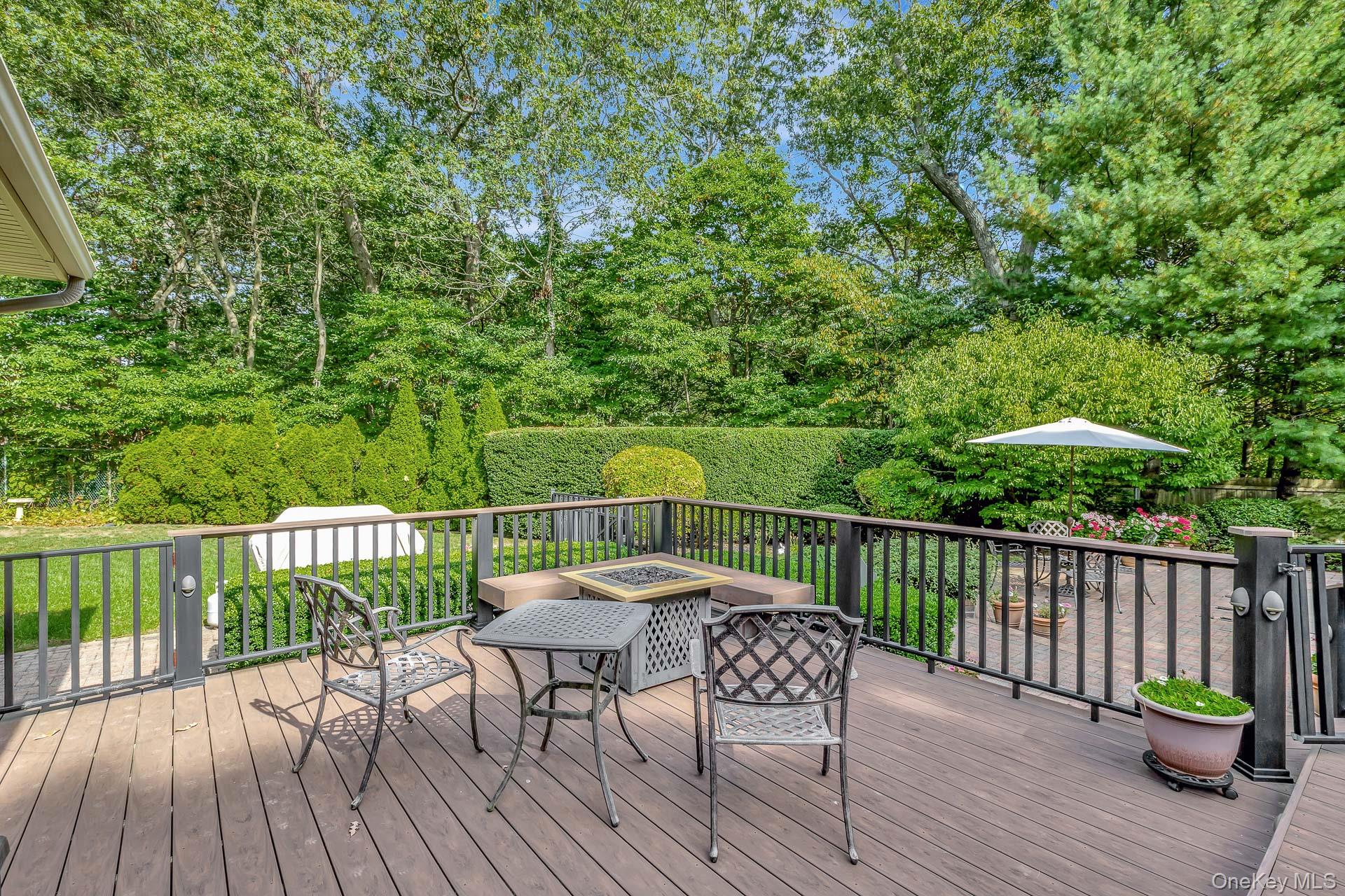 1 Christa Court, Lake Grove, NY 11755