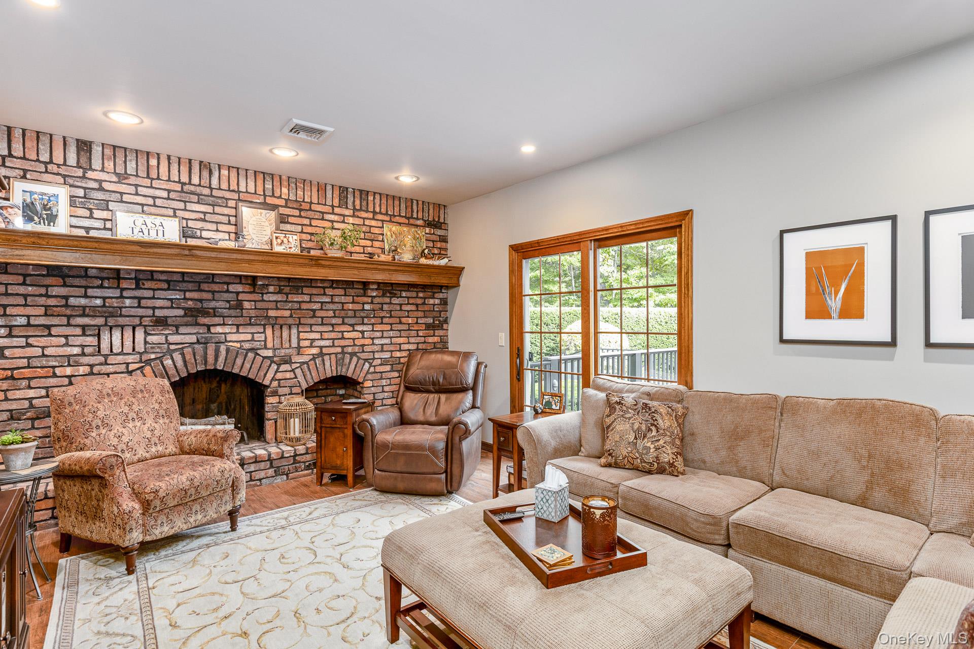 1 Christa Court, Lake Grove, NY 11755