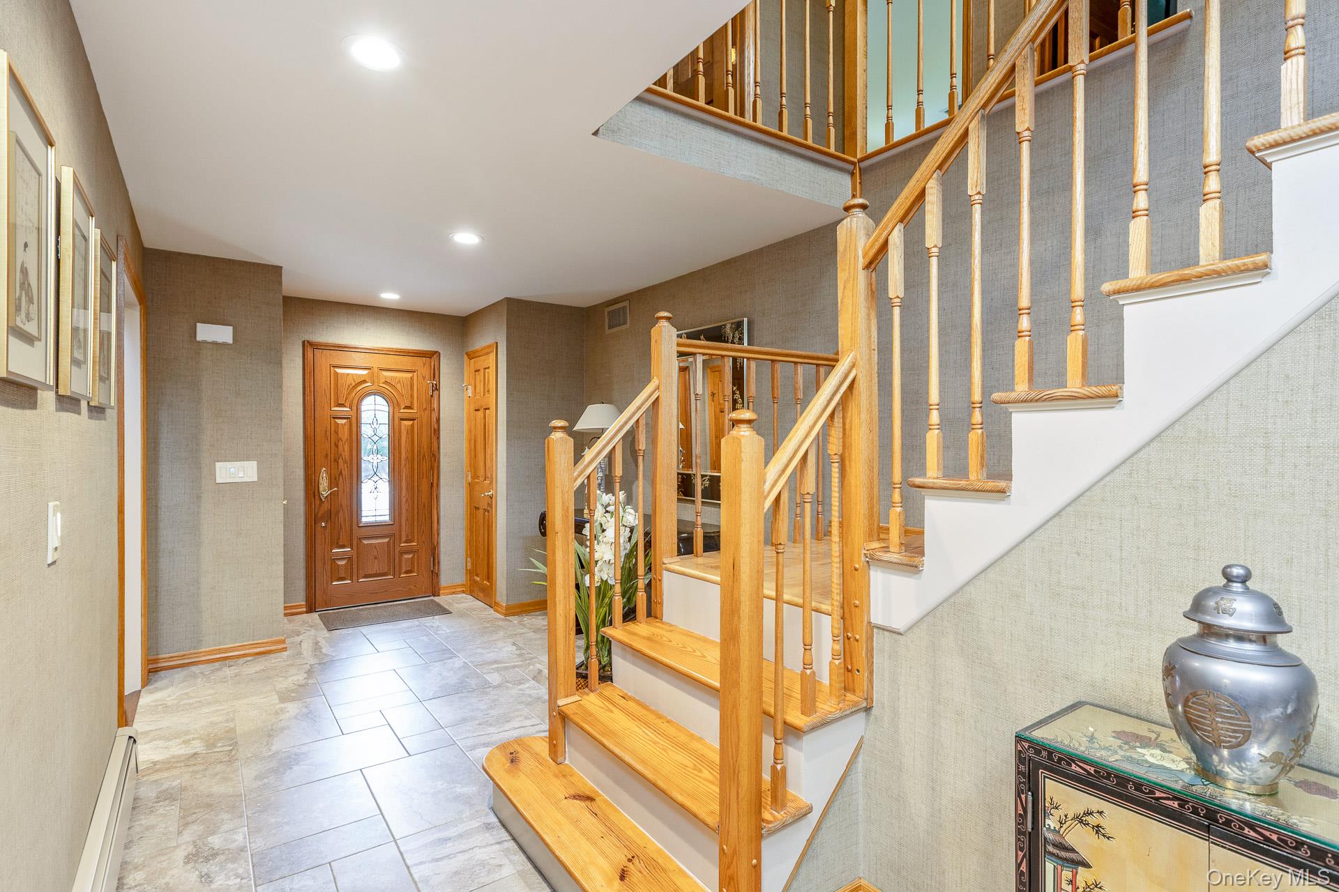 1 Christa Court, Lake Grove, NY 11755