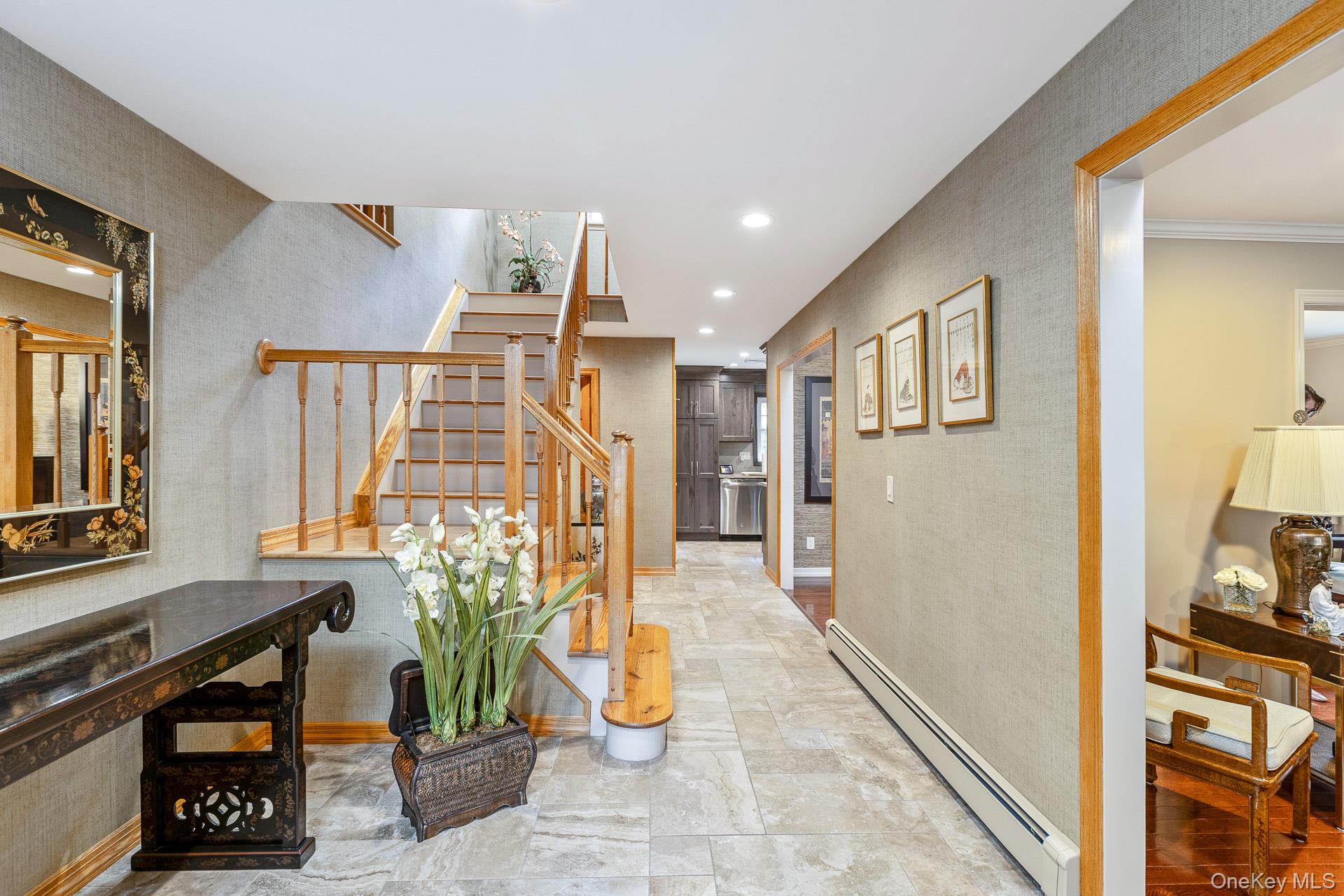 1 Christa Court, Lake Grove, NY 11755