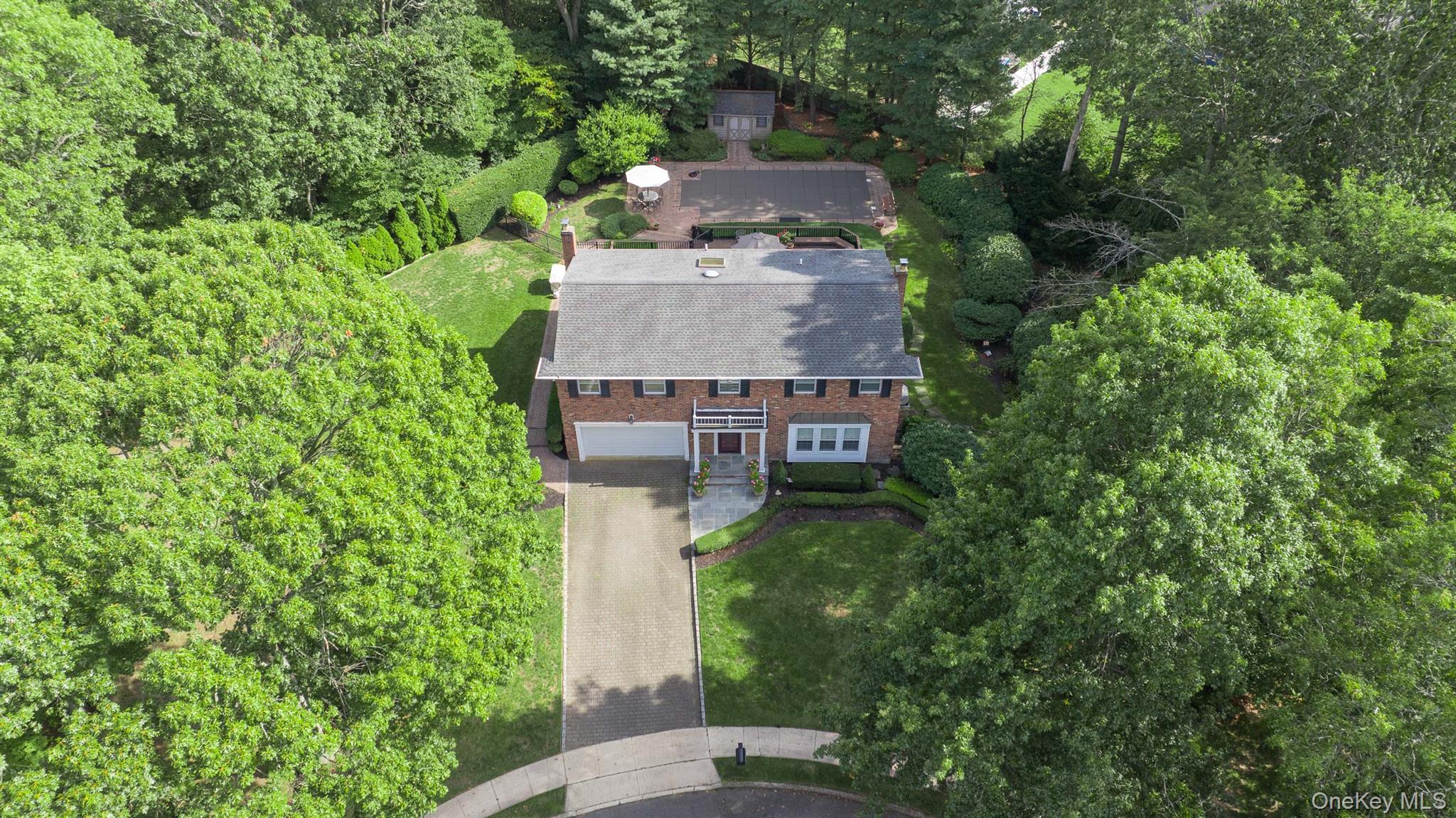 1 Christa Court, Lake Grove, NY 11755