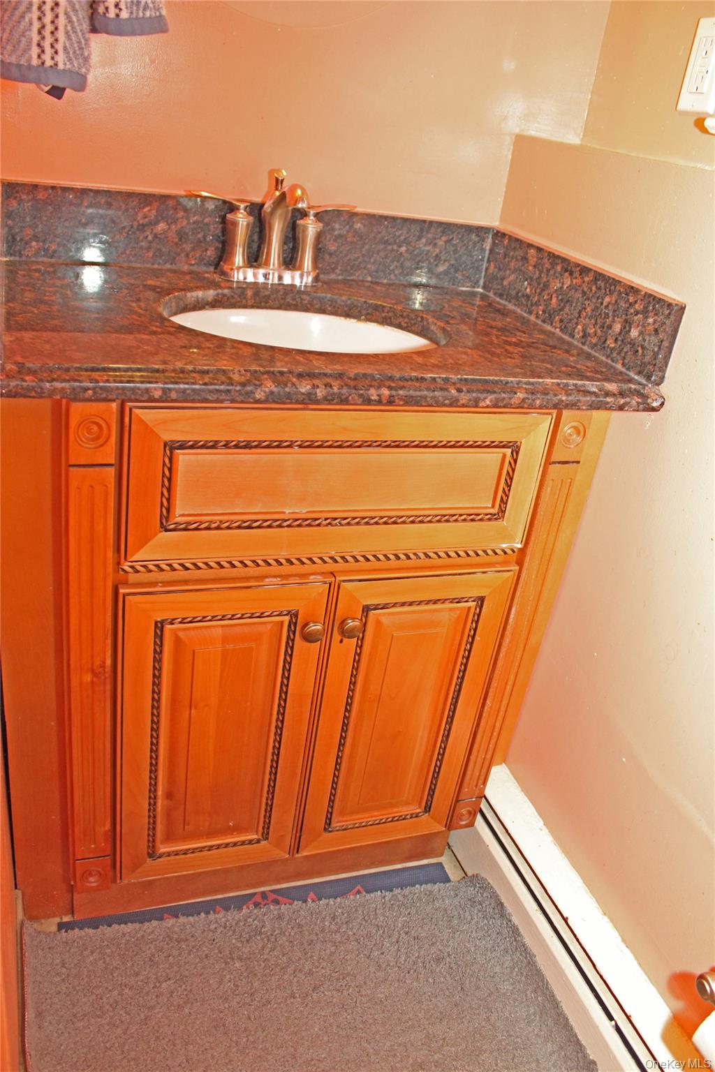 39 Greywood Drive, Orangeburg, NY 10962