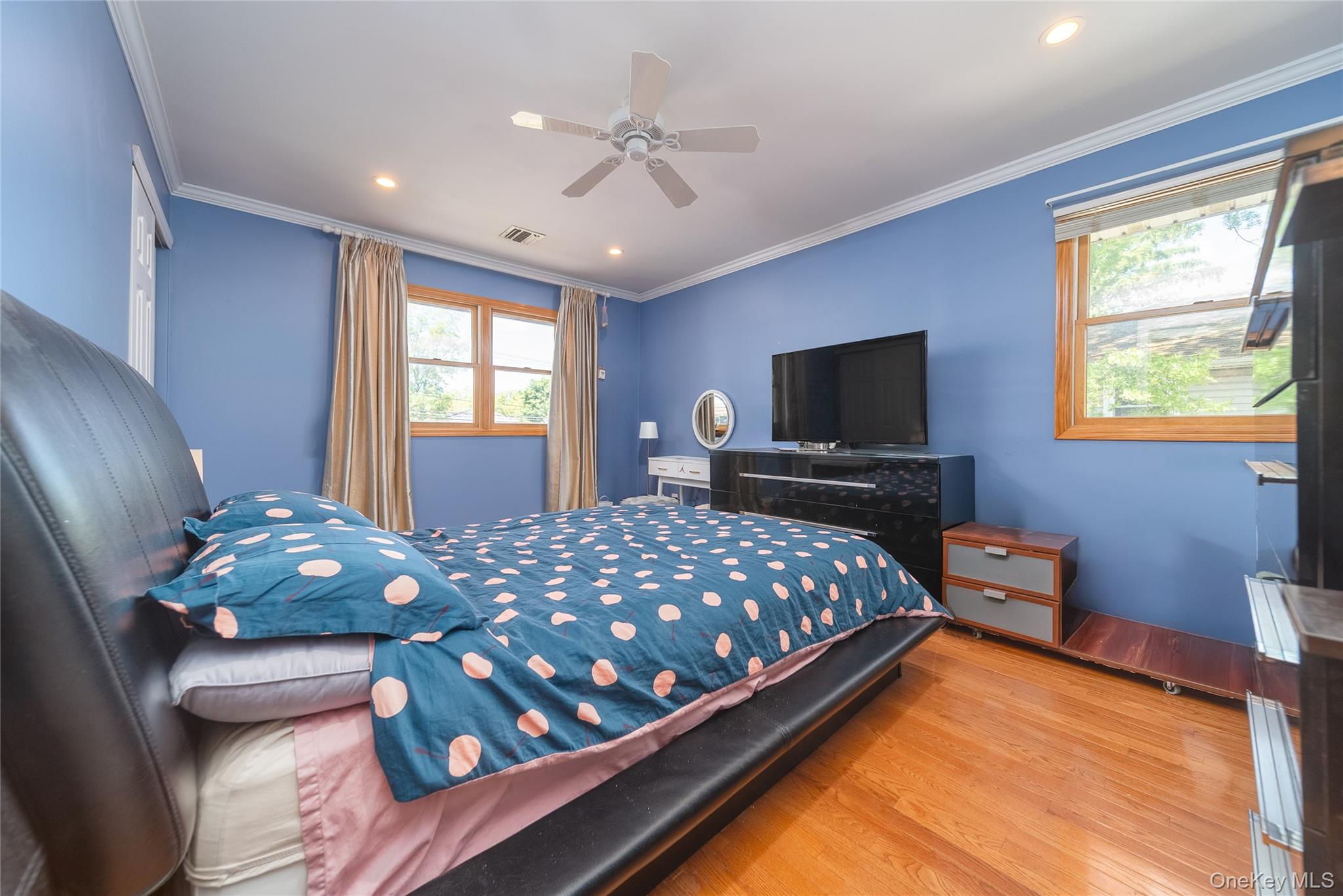 2544 New York Avenue, Huntington, NY 11747