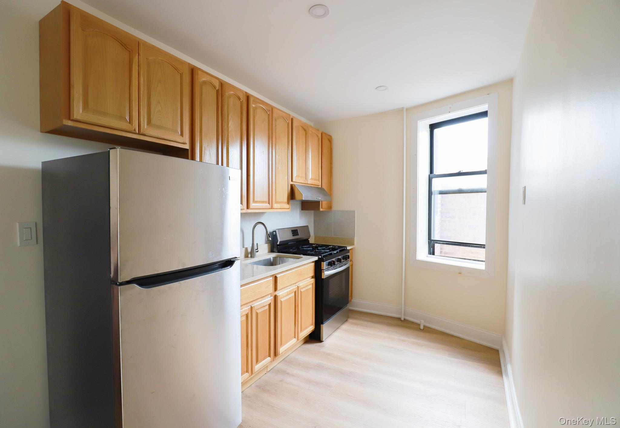 34-12 29th Street, Astoria, NY 11106