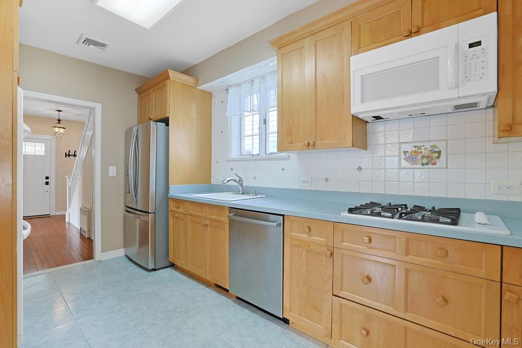 322 Columbus Avenue, Tuckahoe, NY 10707