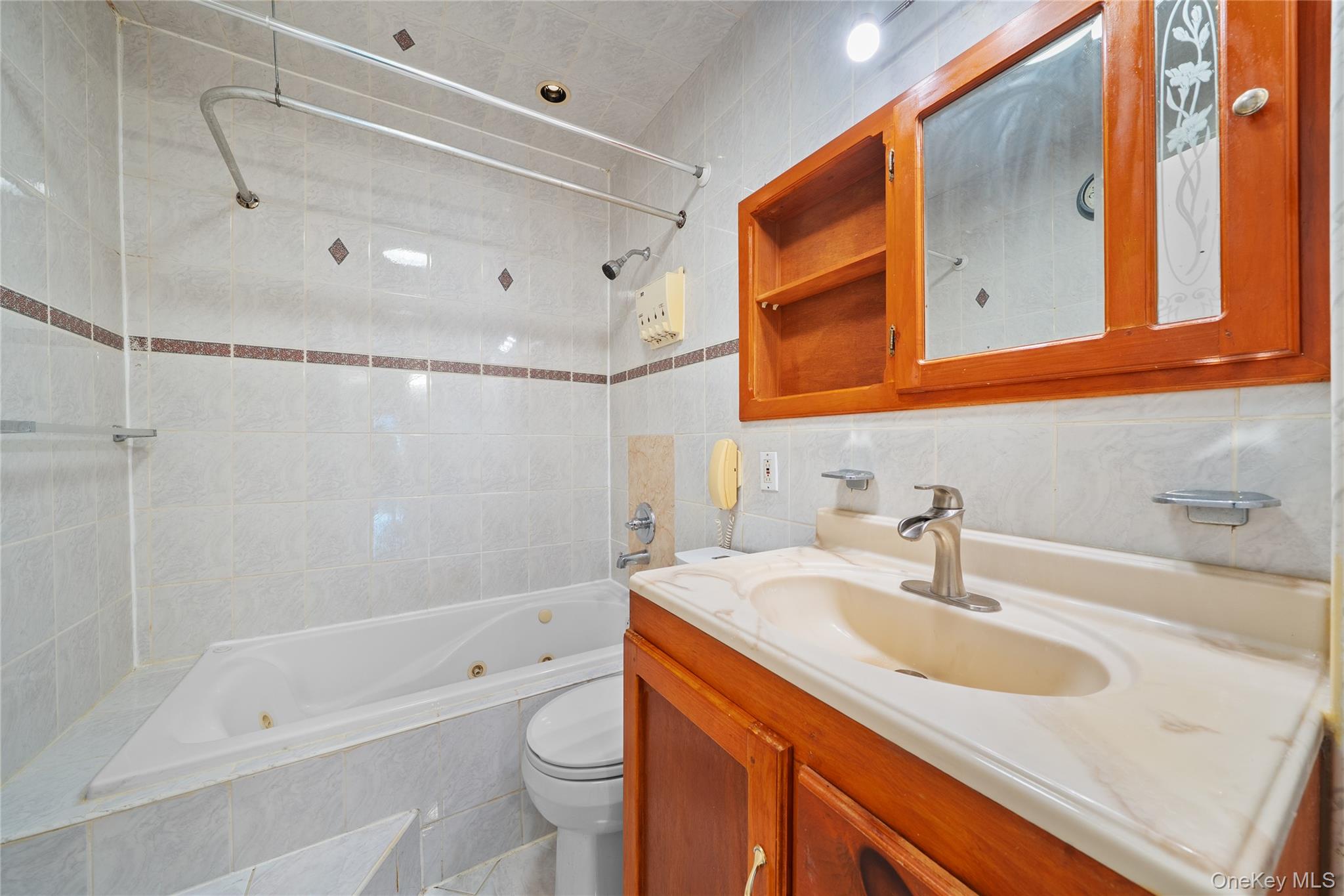 266 E 37th Street, Brooklyn, NY 11203