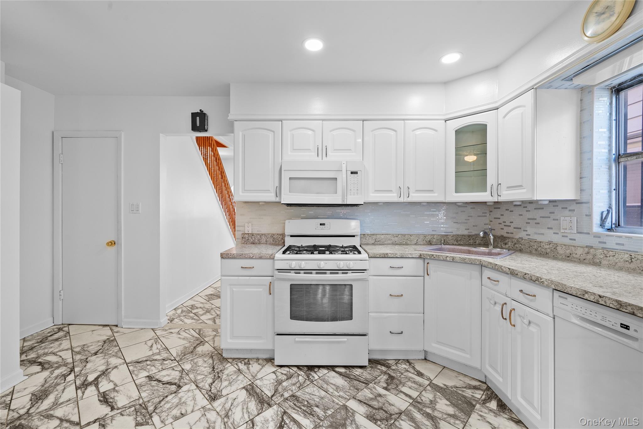 266 E 37th Street, Brooklyn, NY 11203