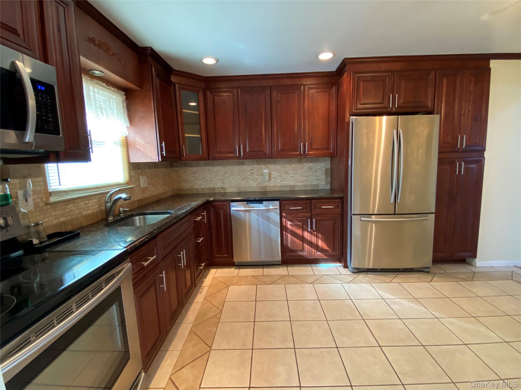 236 Woodhull Avenue, Port Jefferson Station, NY 11776