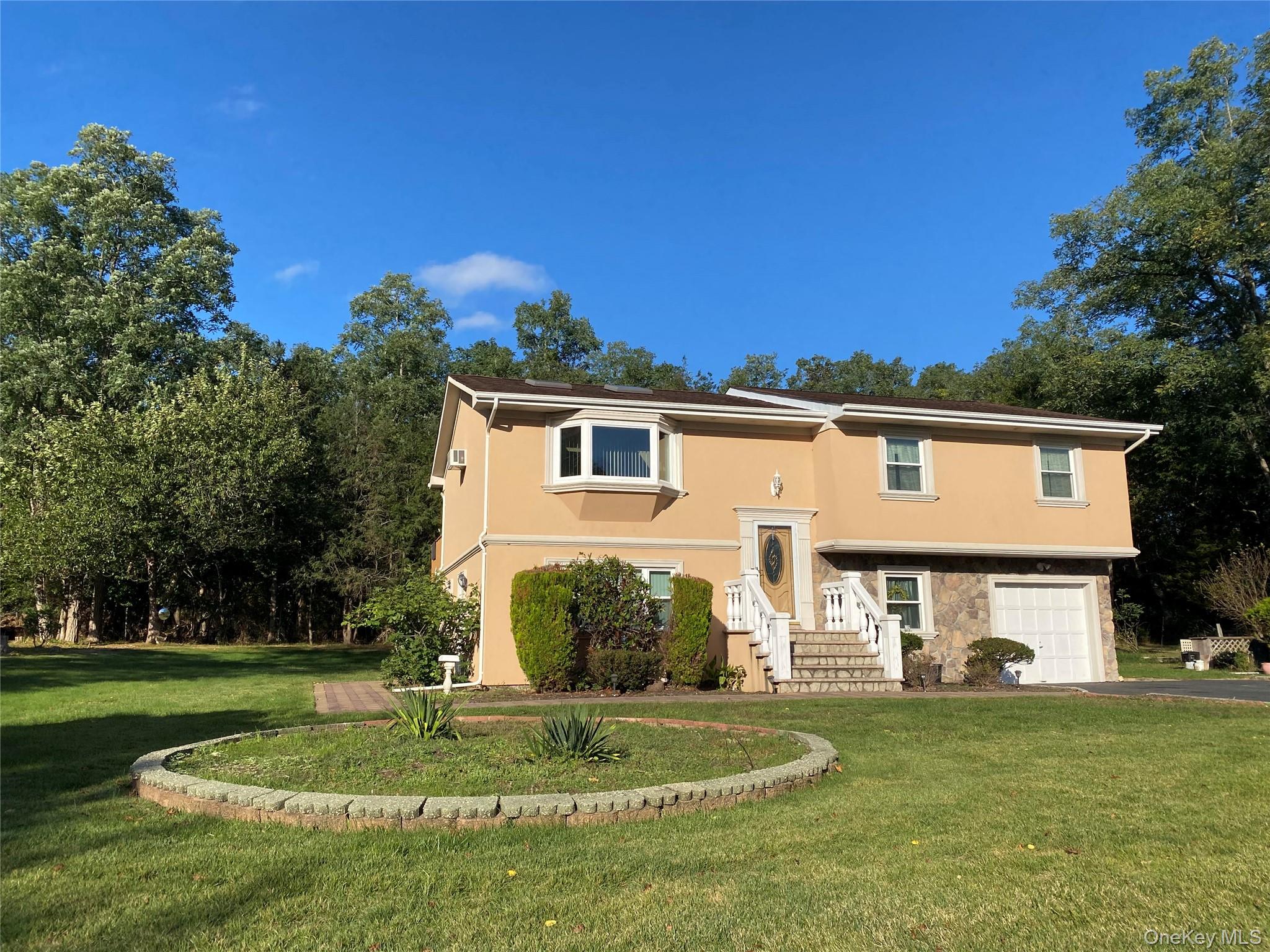 236 Woodhull Avenue, Port Jefferson Station, NY 11776