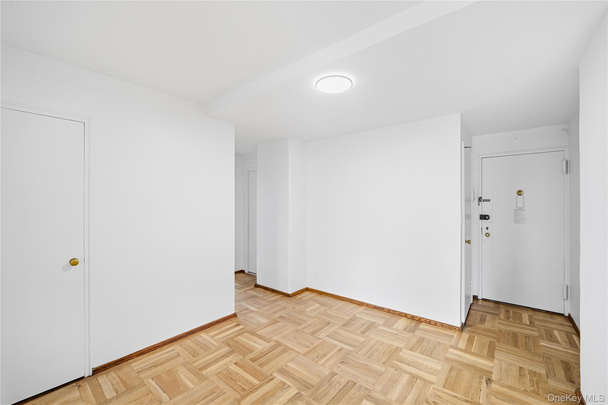 21-41 34th Avenue # 7B, Astoria, NY 11106