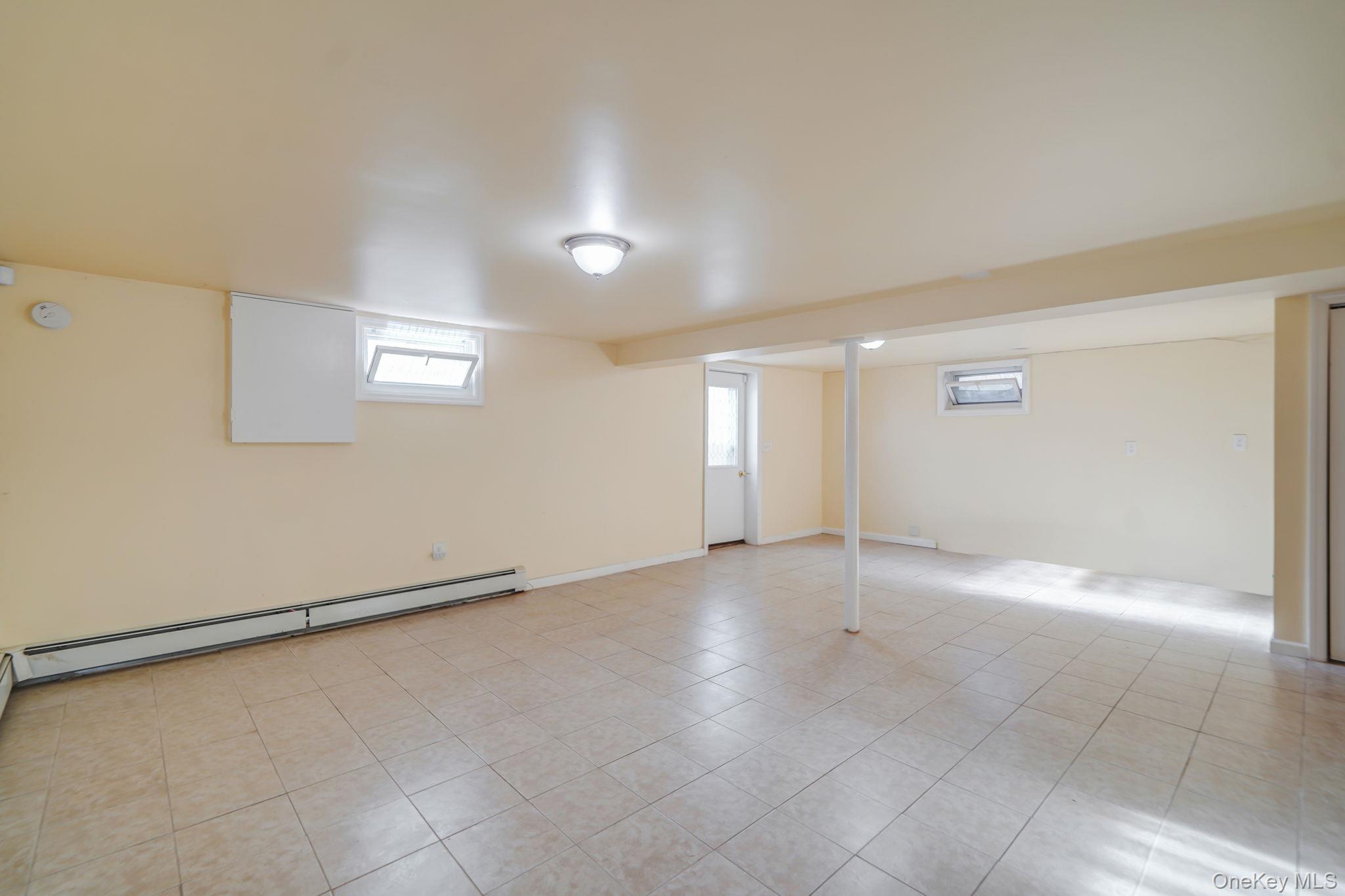 3 Radburn Lane, Port Jefferson Station, NY 11776