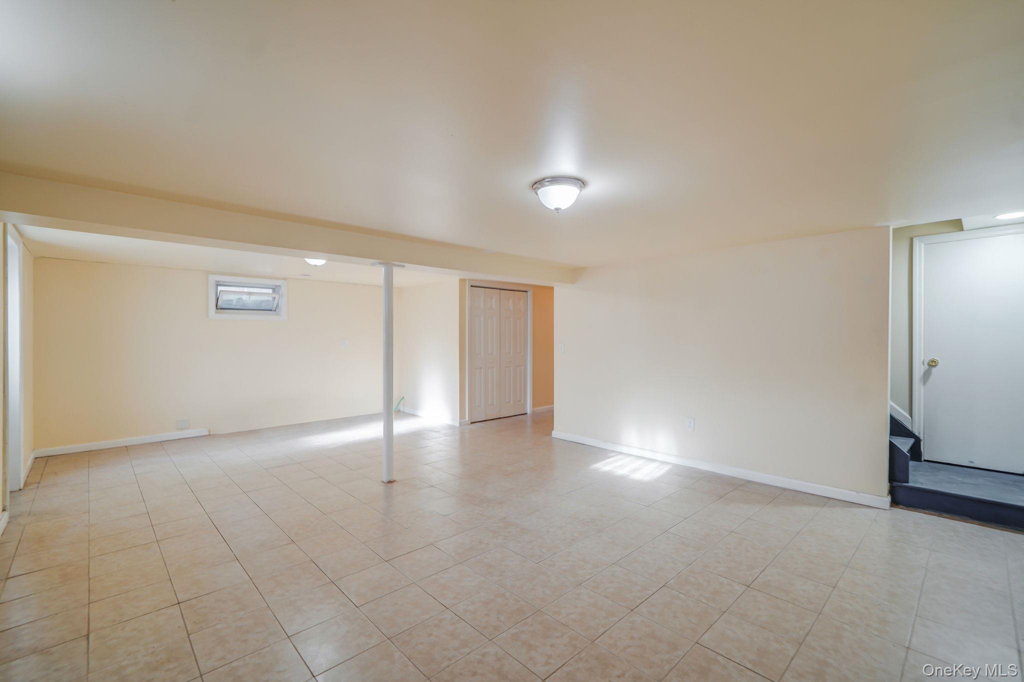 3 Radburn Lane, Port Jefferson Station, NY 11776