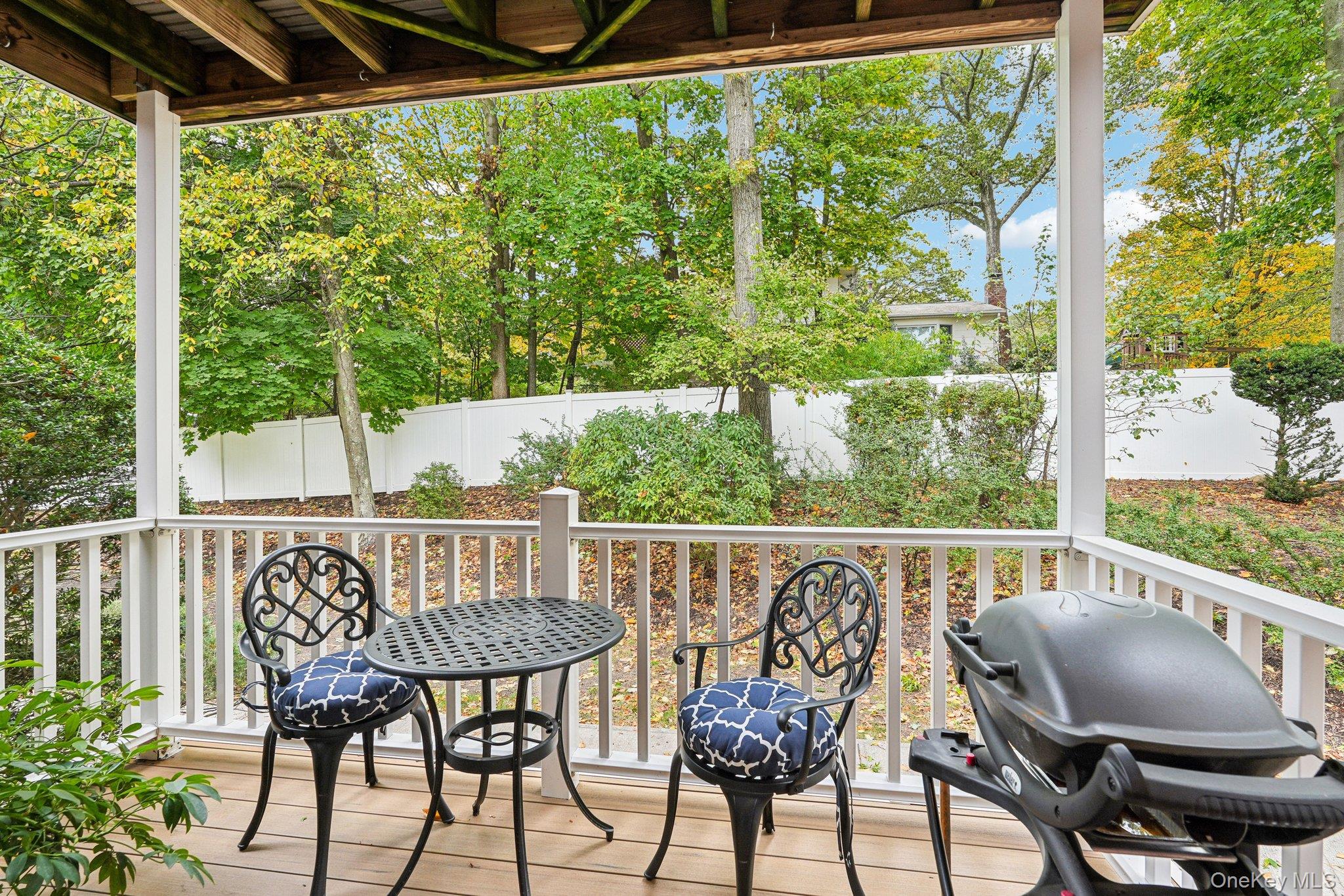 13 Lenox Court # 910, Suffern, NY 10901